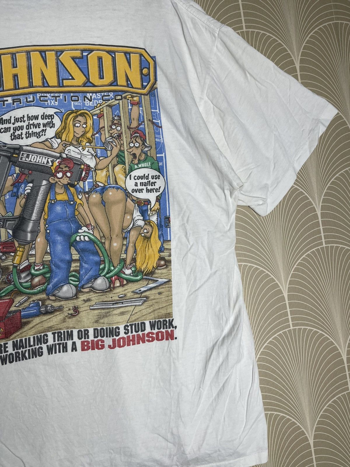 Vintage VINTAGE 1998 BIG JOHNSON CONSTRUCTION CO. GRAPHIC TSHIRT Size US XL / EU 56 / 4 - 11 Thumbnail