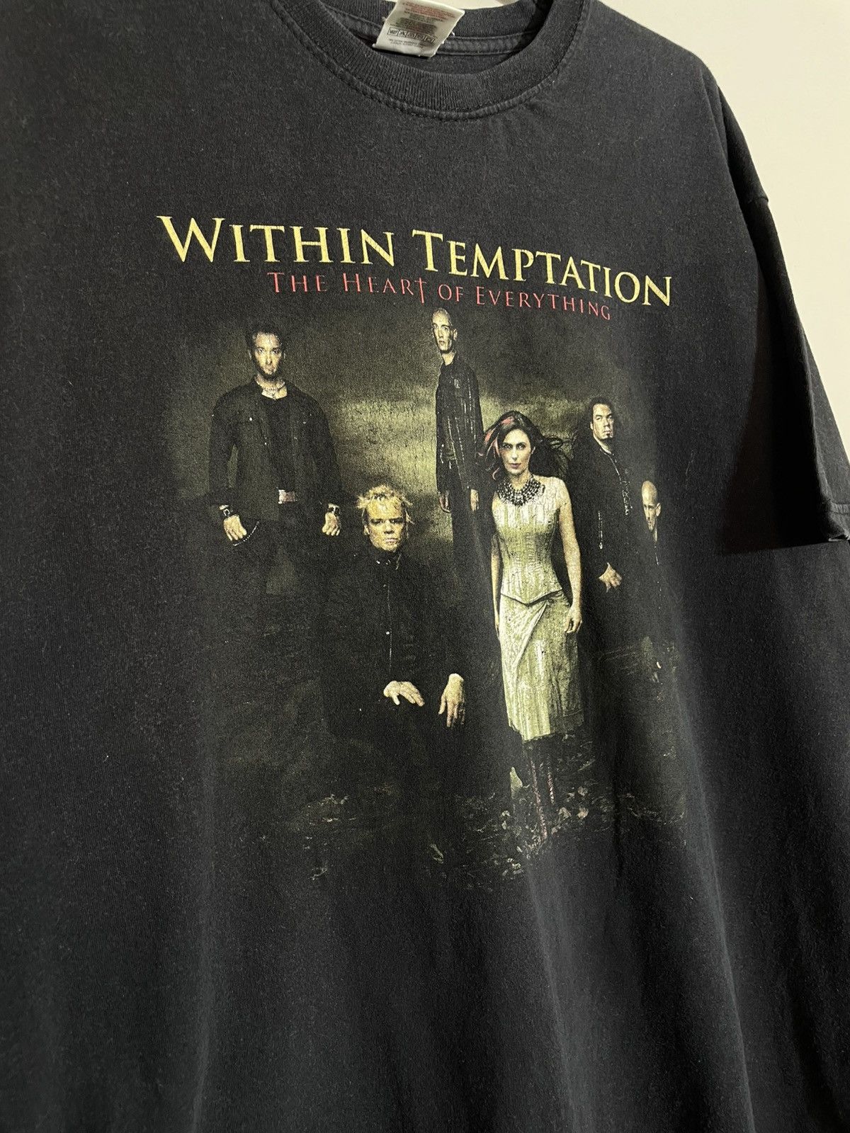 Band Tees × Vintage Vintage Rare Within Temptation The Heart of Everything tee Size US L / EU 52-54 / 3 - 4 Thumbnail