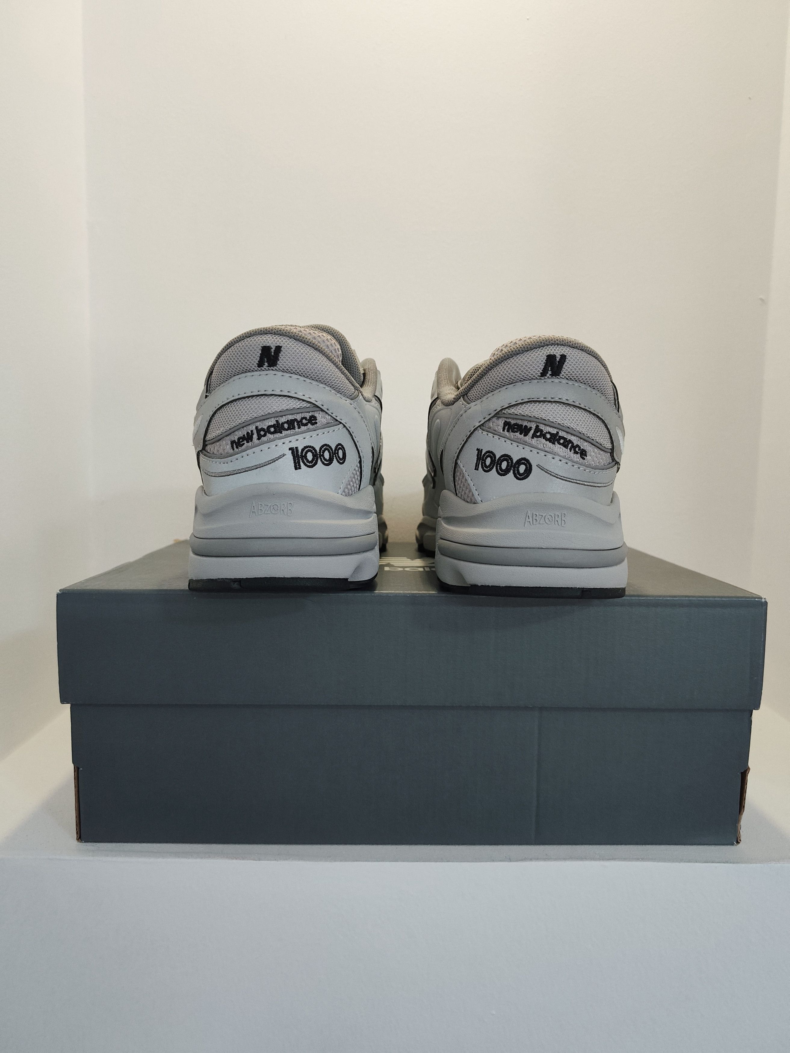 New Balance New Balance M1000 Size US 9.5 / EU 42-43 - 6 Thumbnail