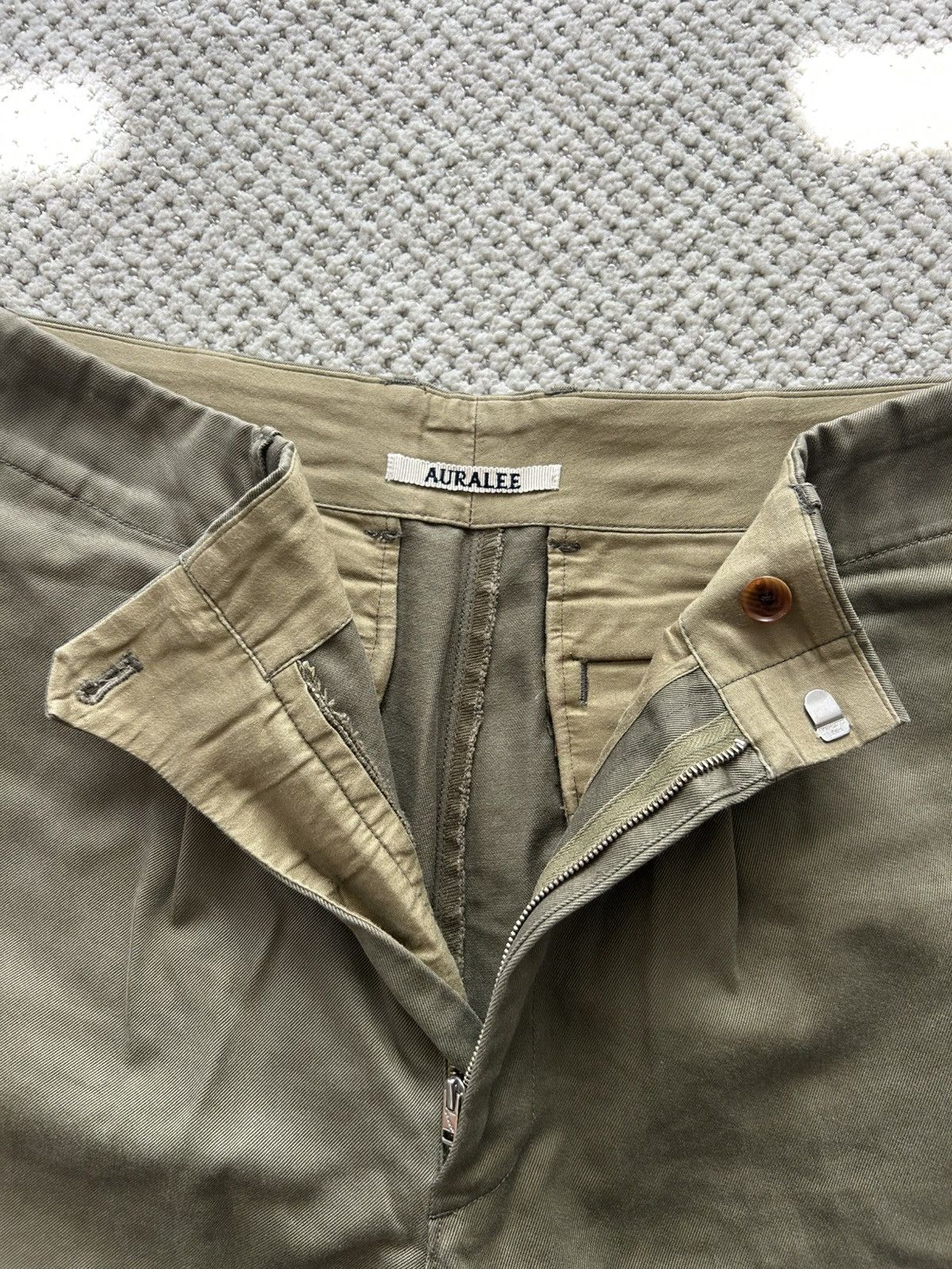 Auralee Olive Pleated Pants Size US 31 - 2 Thumbnail