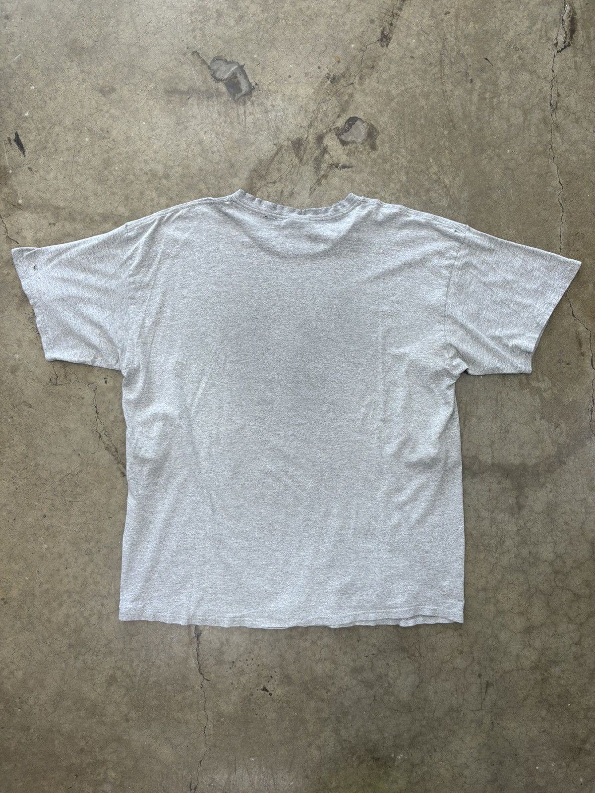 Nike × Vintage Vintage Y2k Nike Spellout Graphic Tee XL Size US XL / EU 56 / 4 - 4 Thumbnail