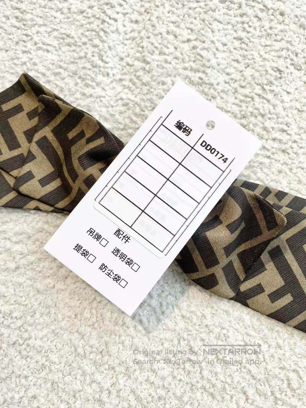 Fendi Fendi FF Monogram Fabric Hair Clip| Size ONE SIZE - 6 Thumbnail