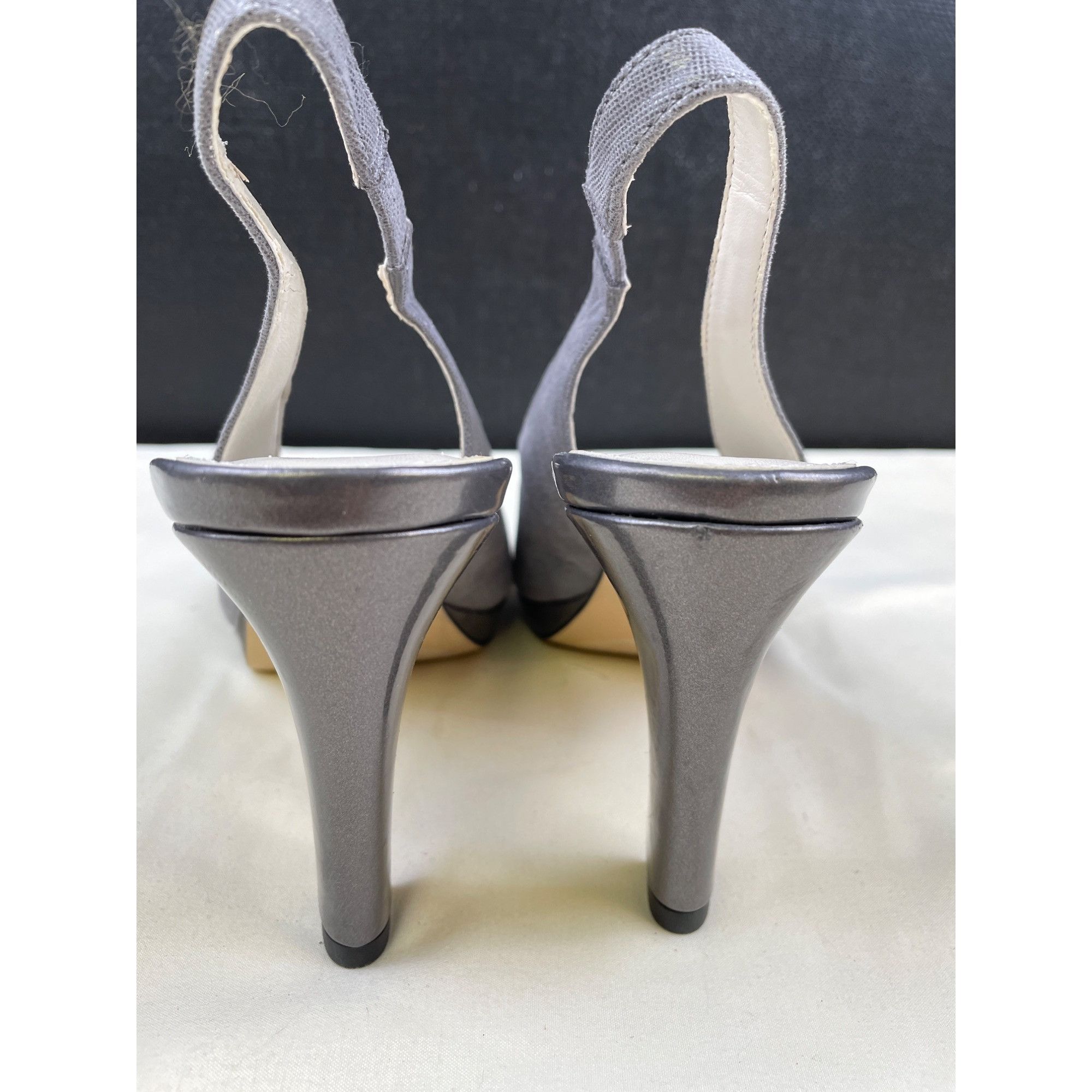 Anne Klein Anne Klein Women's Gray Sling Back Peep Toe Shoes/Heels 3.75 Size US 8 / IT 38 - 5 Thumbnail
