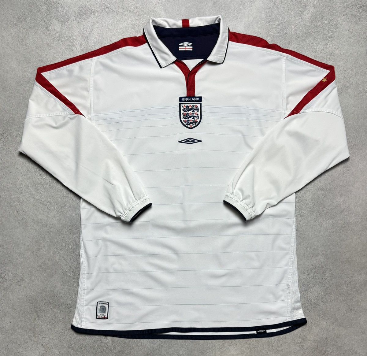 Umbro England 2003 2005 Home Shirt Soccer Jersey Long Sleeve Umbro Size US L / EU 52-54 / 3 - 1 Thumbnail