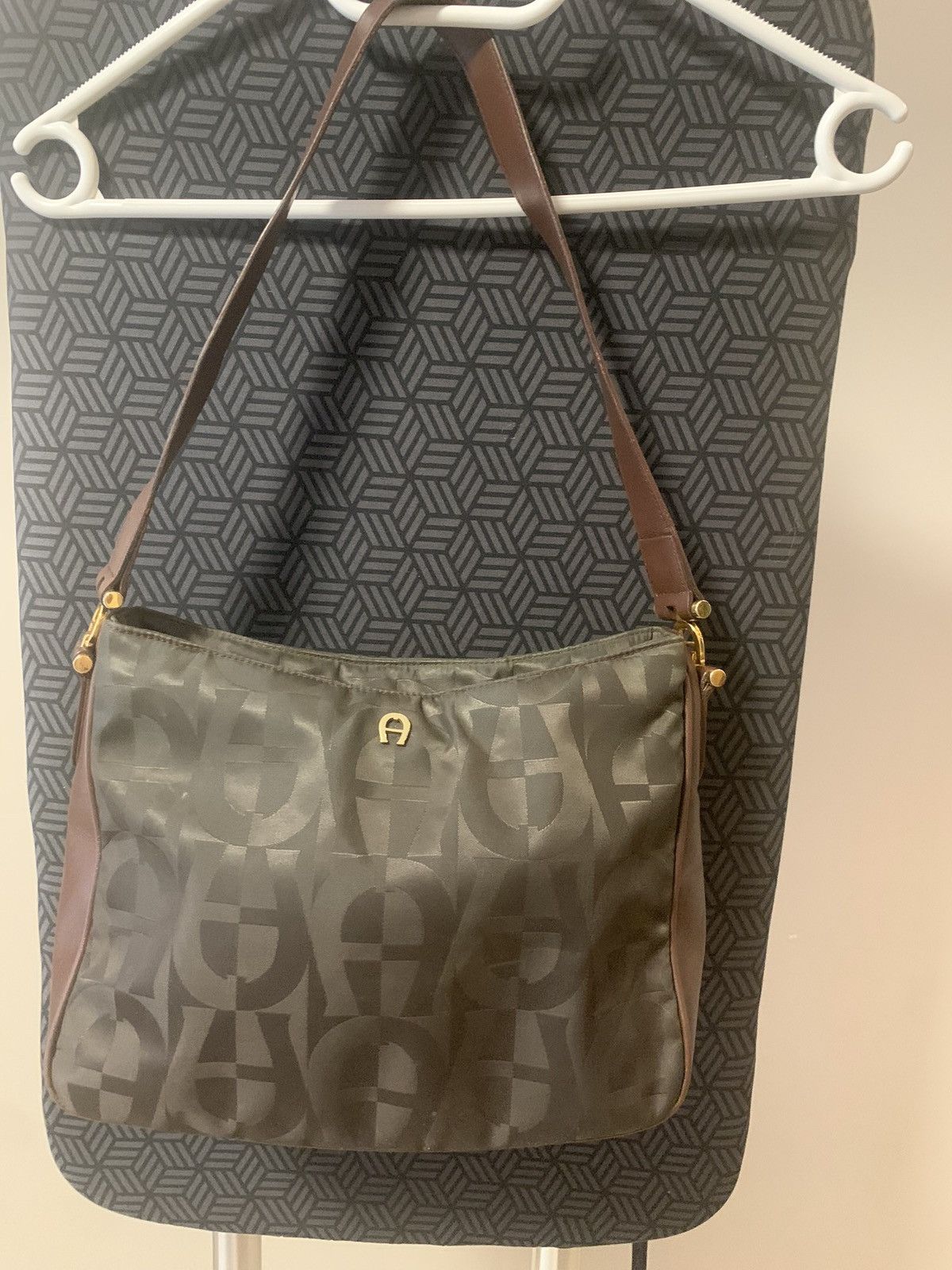 Aigner Aigner Handbag Brown Leather & fabric Size ONE SIZE - 13 Thumbnail