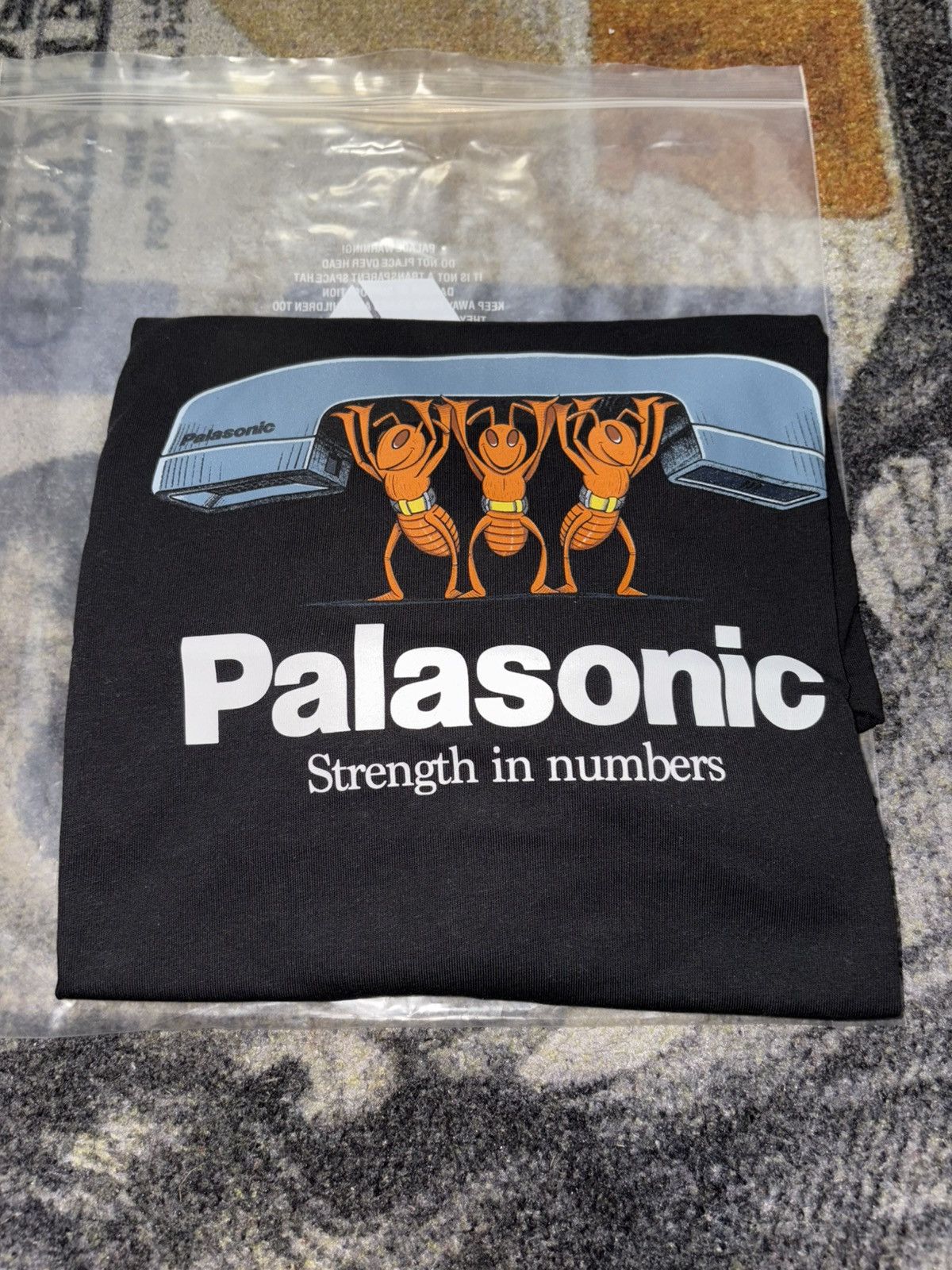 Palace Palace Bellman T-Shirt Black Size US M / EU 48-50 / 2 - 1 Thumbnail
