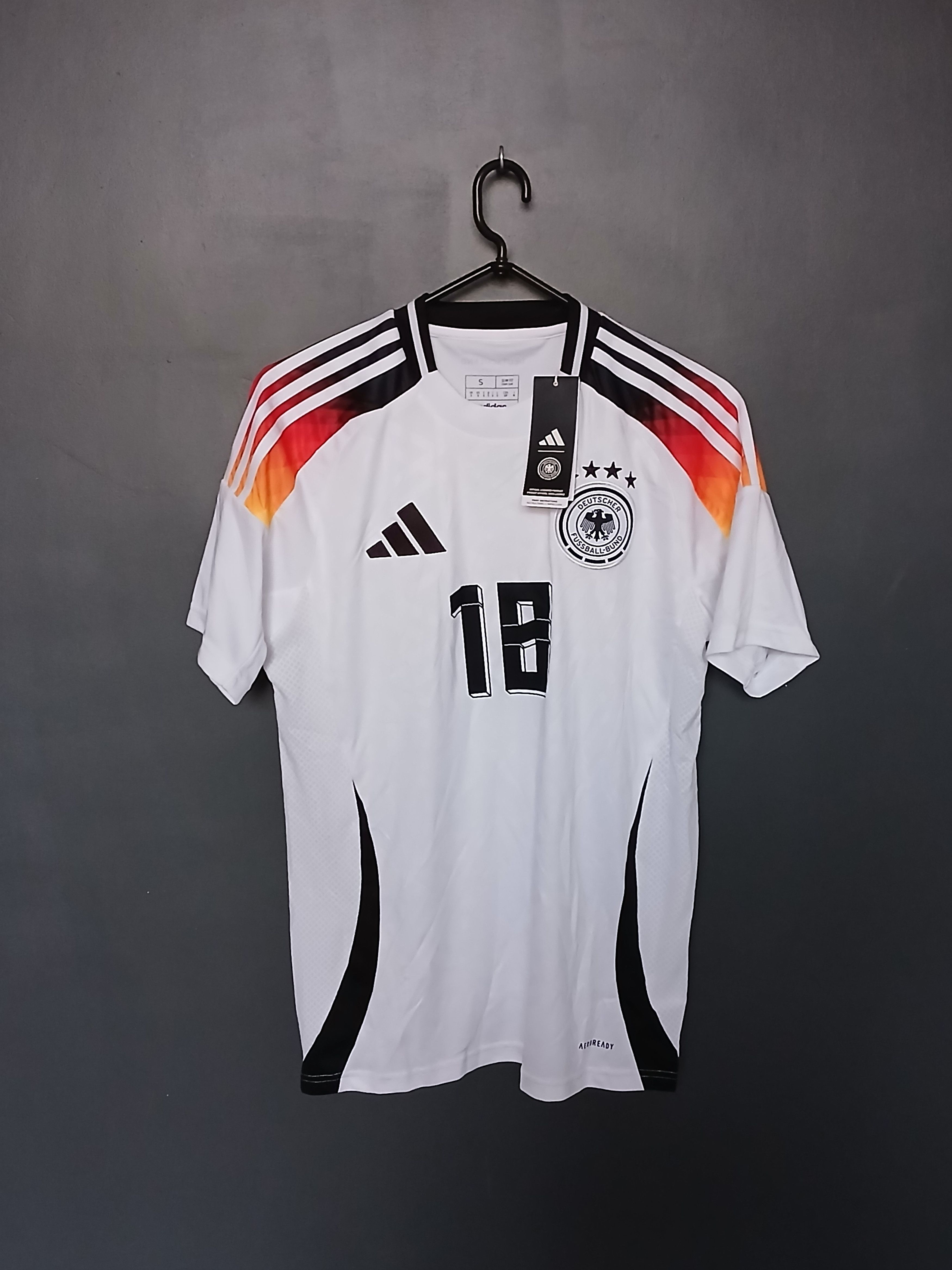 Adidas New Germany National Football Team 24/25 Home Jersey T-Shirt Size US S / EU 44-46 / 1 - 1 Thumbnail
