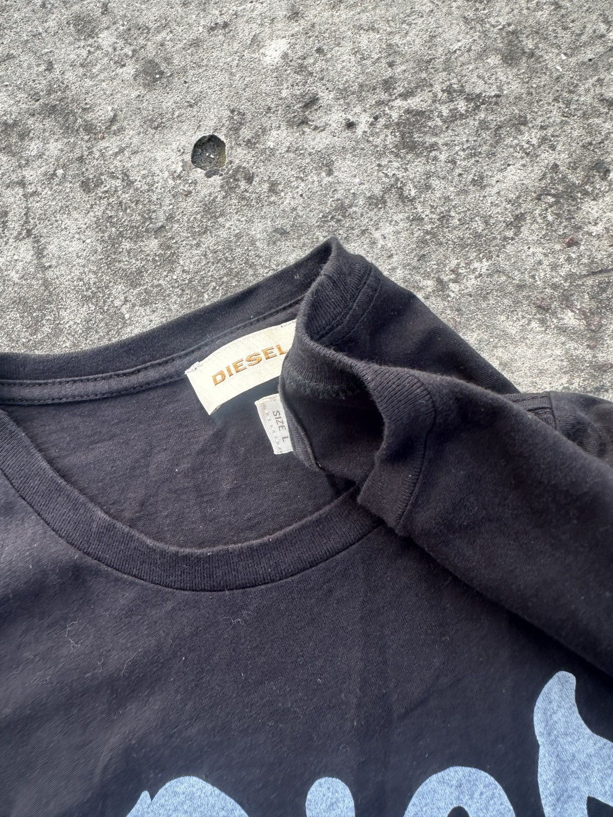Diesel Y2K Vintage Diesel Big Logo T-shirt Avant Garde Style Rare Size US L / EU 52-54 / 3 - 3 Thumbnail