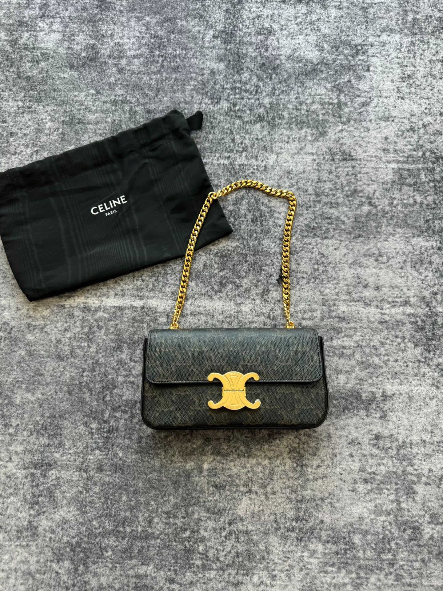 Celine celine triumph monogram shoulder bag Size ONE SIZE - 1 Thumbnail