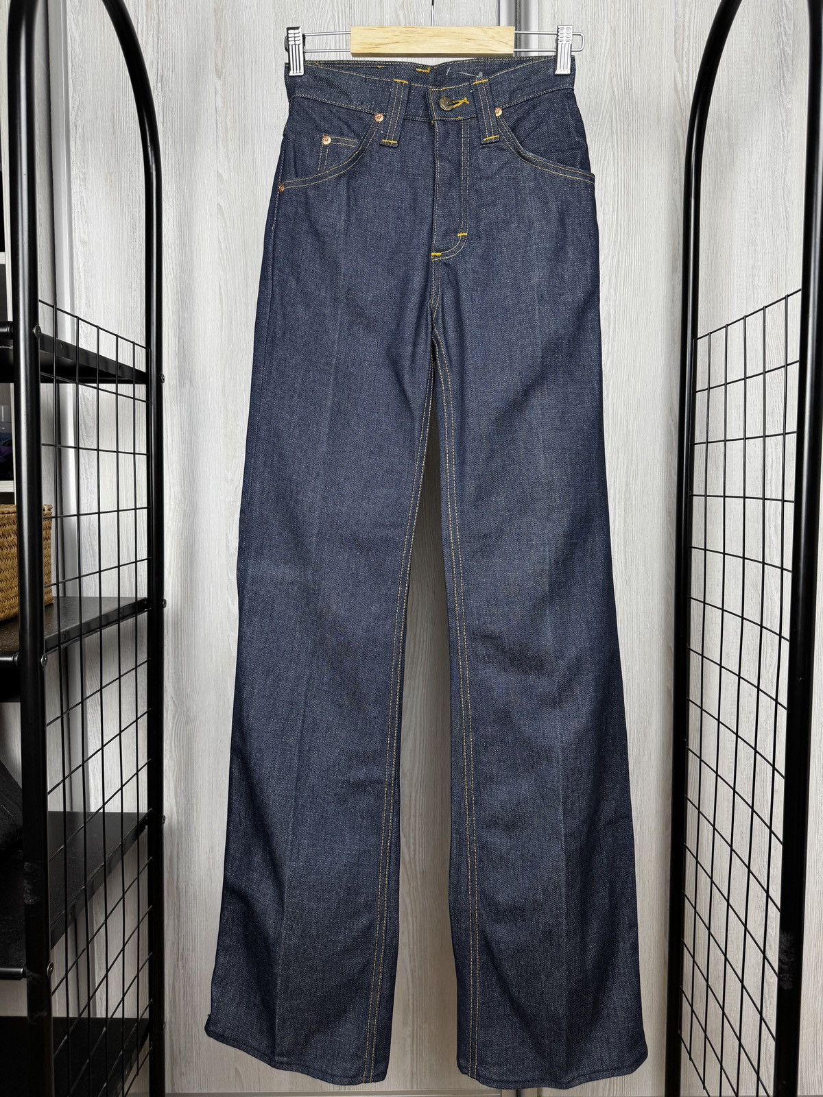 Lee Lee vintage 70s raw indigo blue flared wide jeans boot cut Size 26" / US 2 / IT 38 - 5 Thumbnail