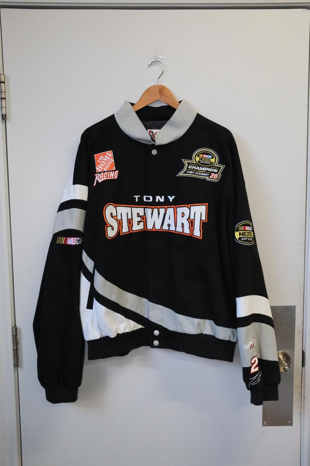Chase Authentics 00s Chase Authentic Tony Stewart Nascar 2005 Champion Jacket Size XXL / US 16-18 / IT 52-54 - 1 Thumbnail