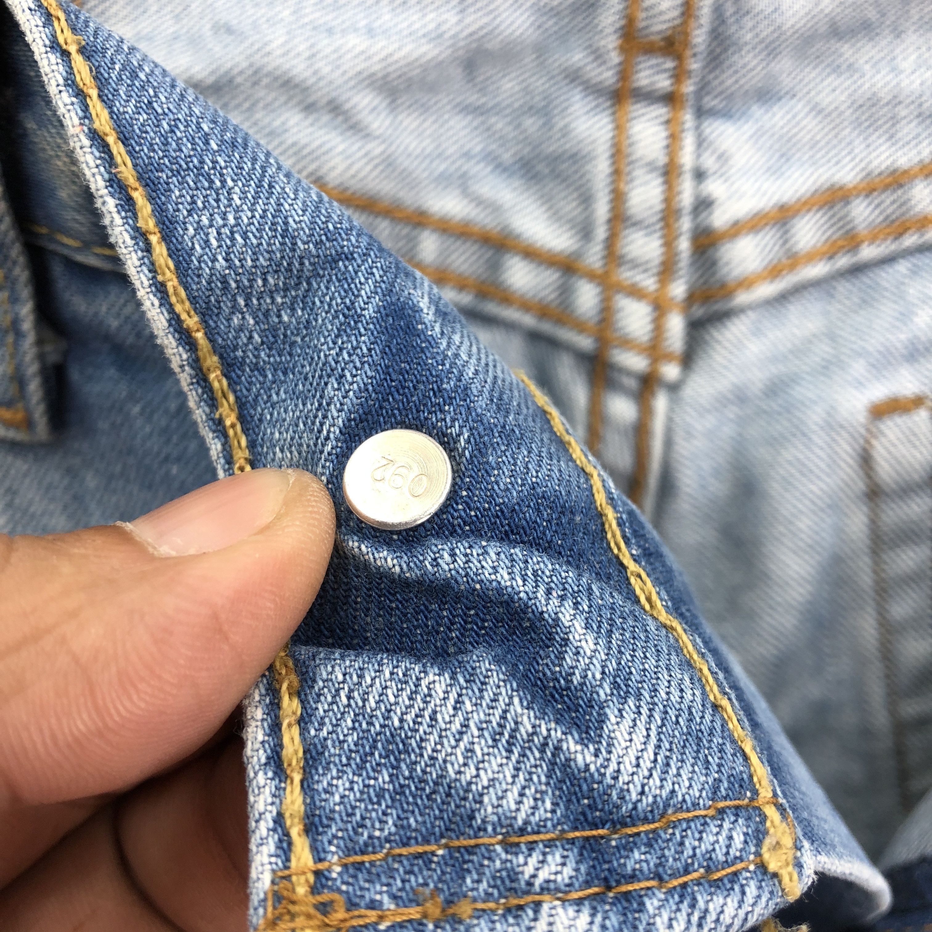 Levi's Vintage Y2K Levis 505 Light Wash Jeans Levis Faded Denim Size 28" / US 6 / IT 42 - 7 Thumbnail