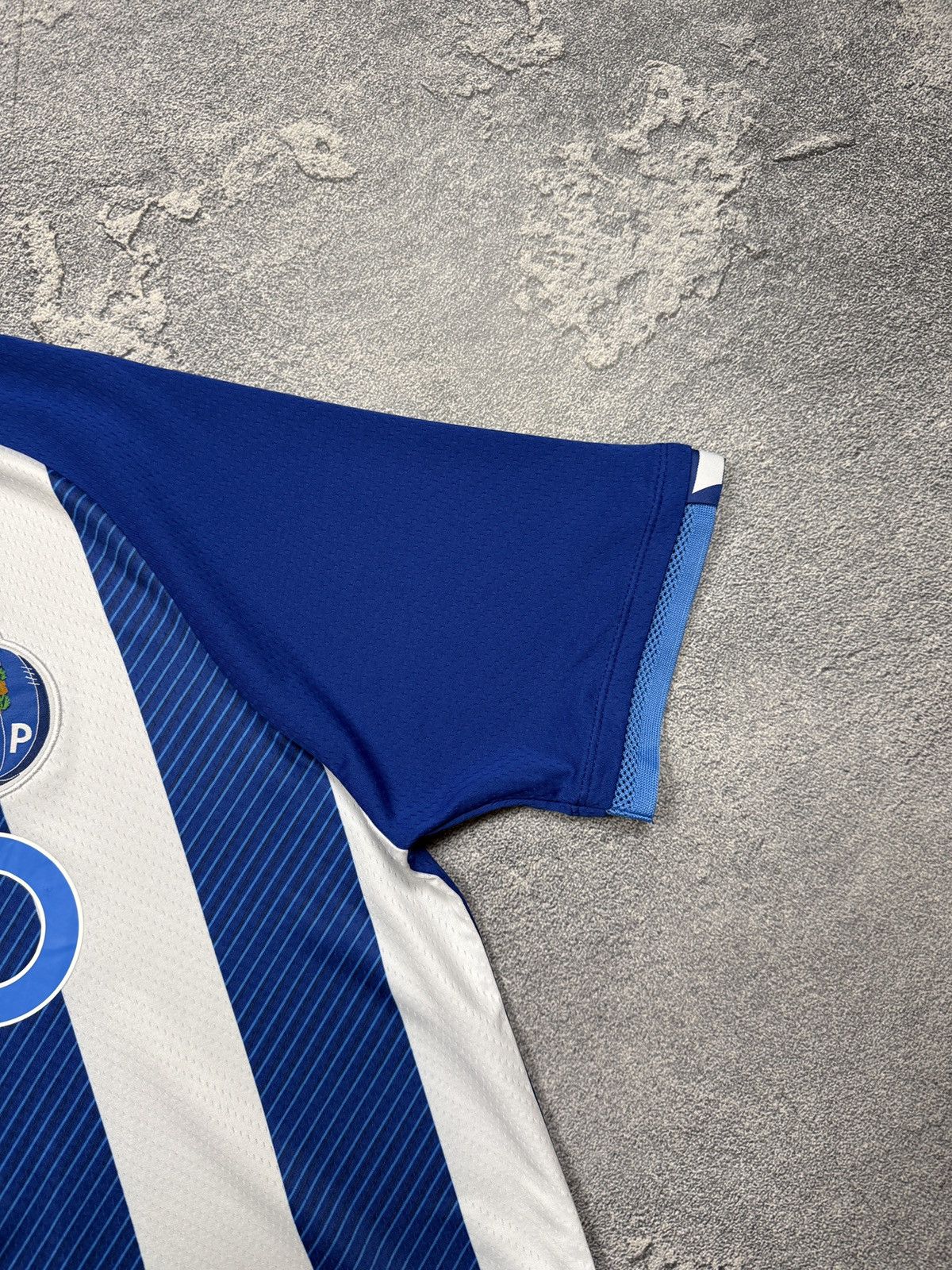 New Balance NEW BALANCE FC PORTO PORTUGAL SOCCER JERSEY Y2K Size US L / EU 52-54 / 3 - 5 Thumbnail