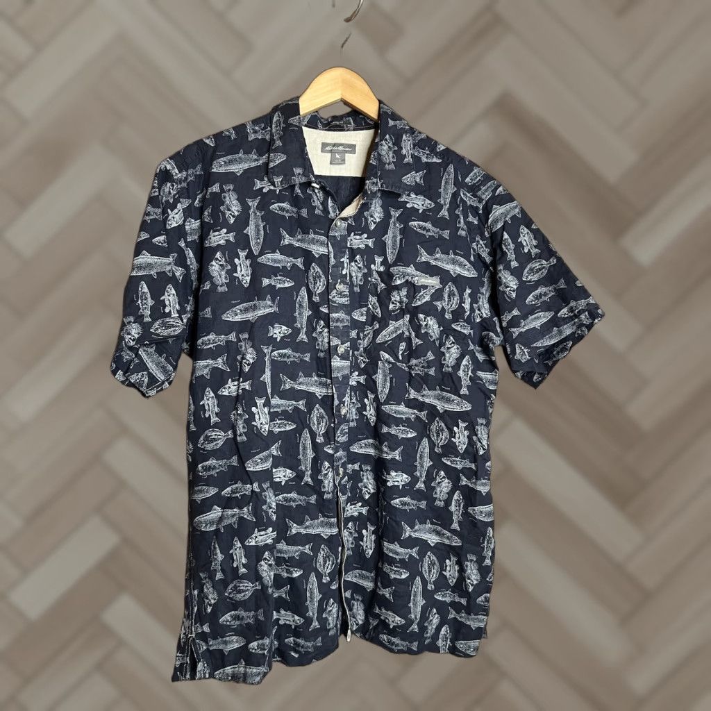 Eddie Bauer Eddie Bauer Shirt Adult Large Blue All Over Print Map Mens Fish 90s Hawaiian Outdoor Short Sleeve Button-Up Collared Pockets Breathable Lightweight Size US L / EU 52-54 / 3 - 1 Thumbnail