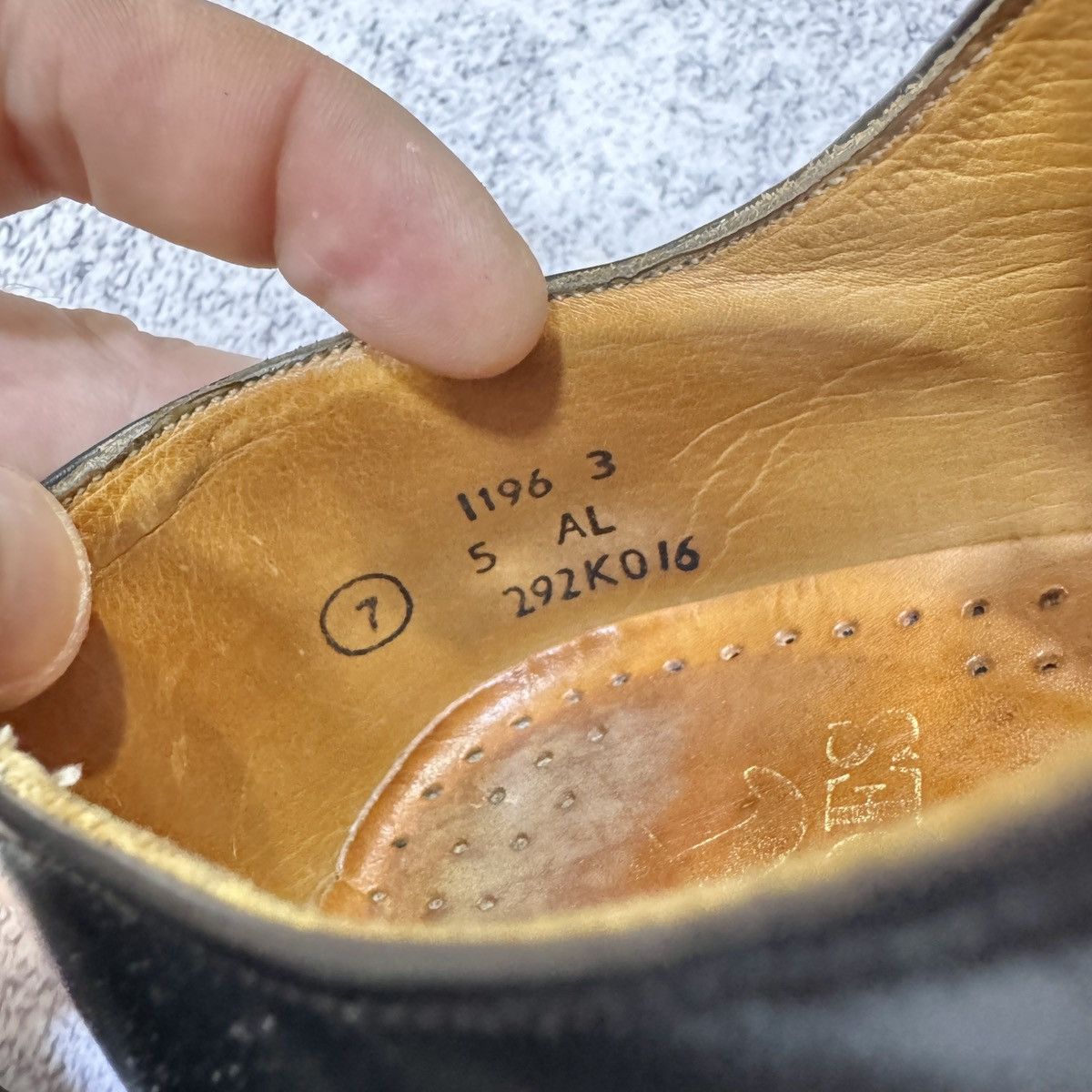Other K-Shoes England Vintage Oxfords Brogues US8 UK7 EU41 26cm Size US 8 / EU 41 - 14 Thumbnail