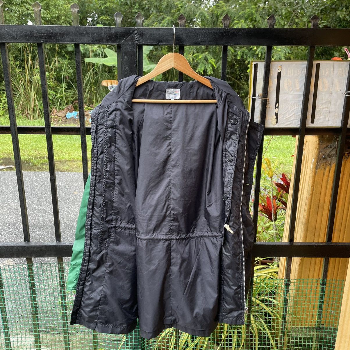 Benetton 🔥Benetton Formula One Two Layer Hooned Windbreaker Jacket Size US XL / EU 56 / 4 - 12 Thumbnail