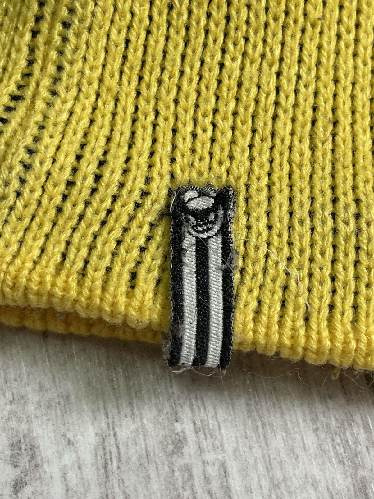 Japanese Brand Y2K Vintage Zubby SWAG 00’s Hat Yellow RARE Size ONE SIZE - 5 Thumbnail