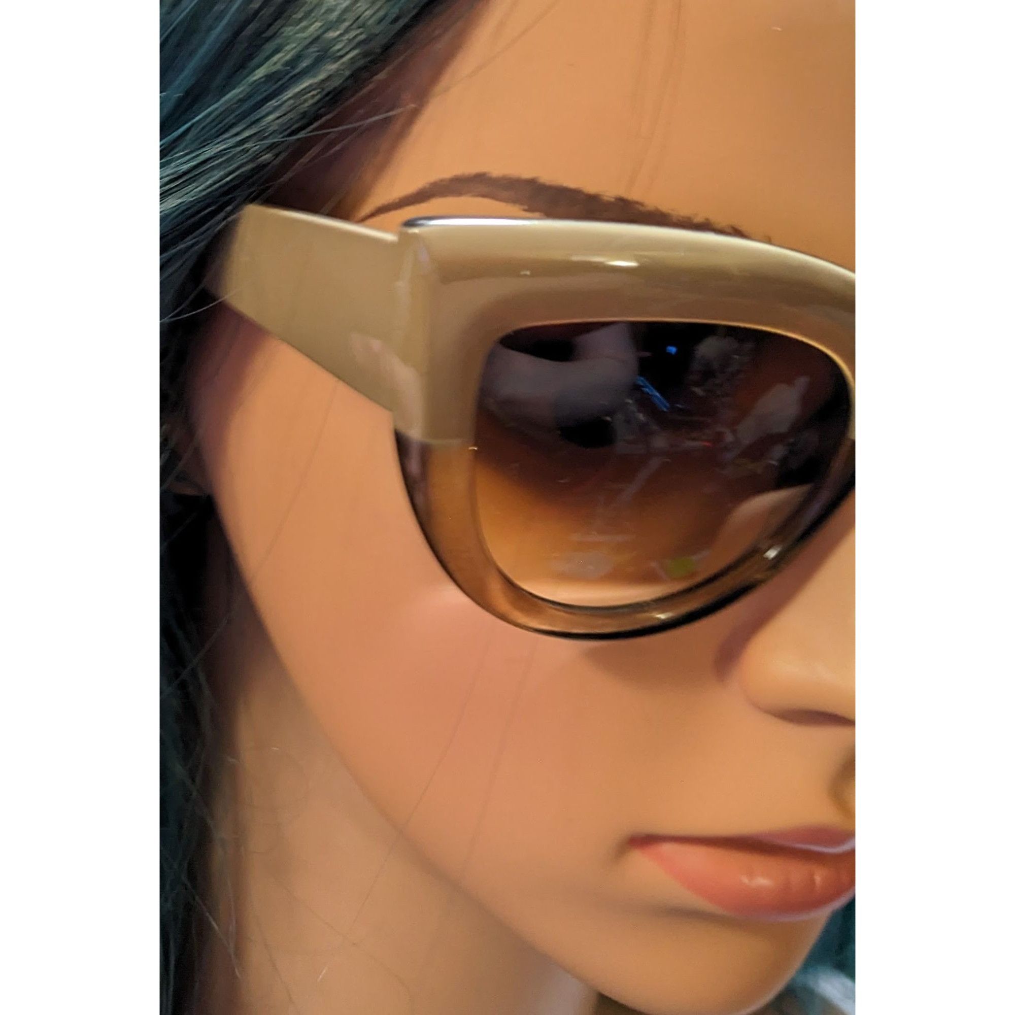 Other Retro Tan Chunky Cateye Brown Gradient Lens Sunglasses Size ONE SIZE - 8 Thumbnail