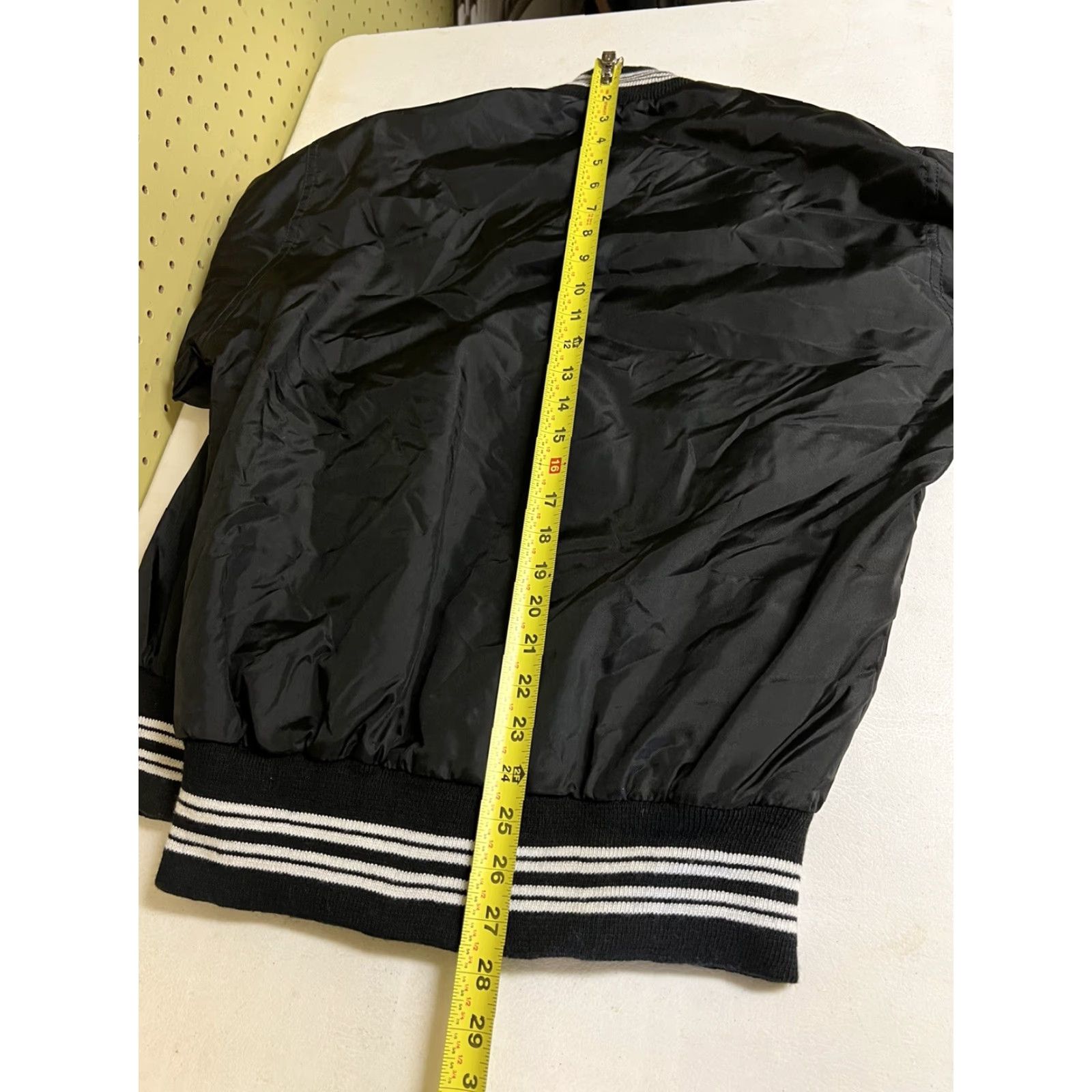 Vintage VINTAGE West Wind 1980s Nylon Satin Bomber Jacket Sz S Black USA Made - NOS Original Size US S / EU 44-46 / 1 - 7 Thumbnail