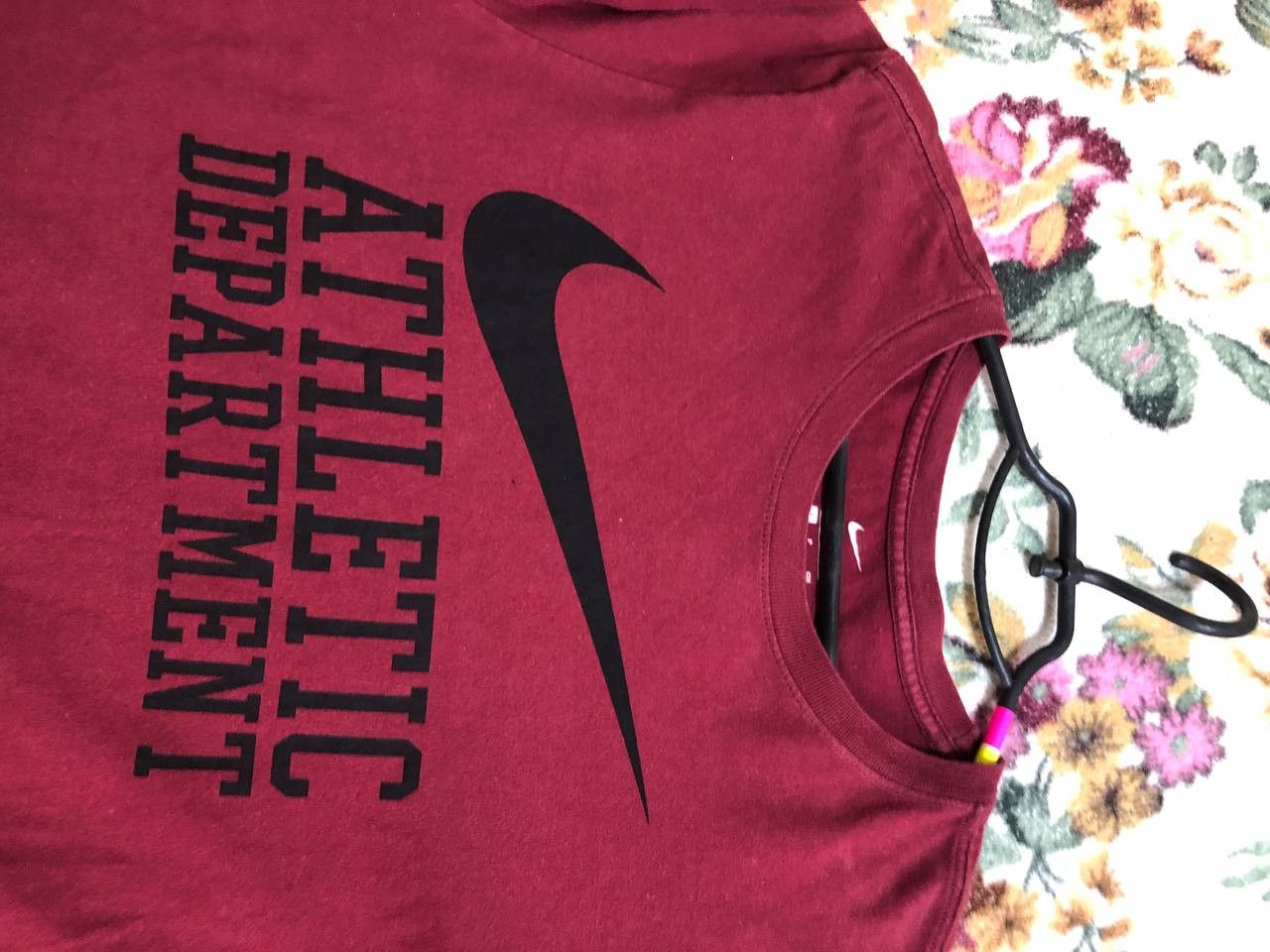 Nike Nike Shirt Center Swoosh Athletic Department Logo Run Gym Size US S / EU 44-46 / 1 - 6 Thumbnail