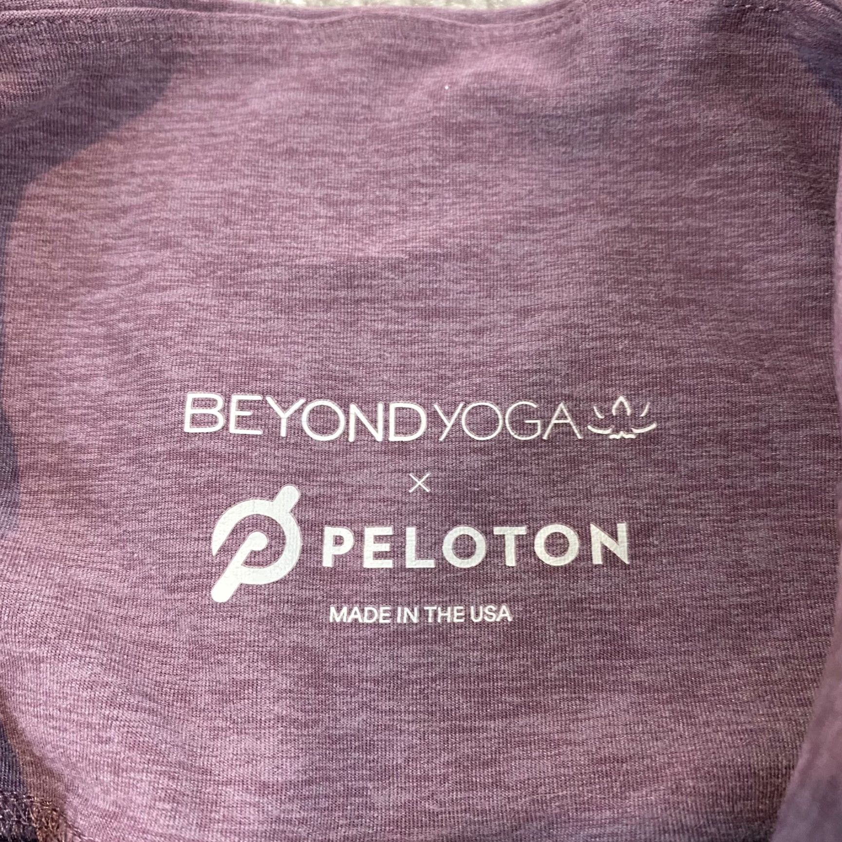 Beyond Yoga Beyond Yoga x Peloton Leggings Womens Small 22' Waist Purple Mauve Capri Workout Size 28" / US 6 / IT 42 - 2 Thumbnail
