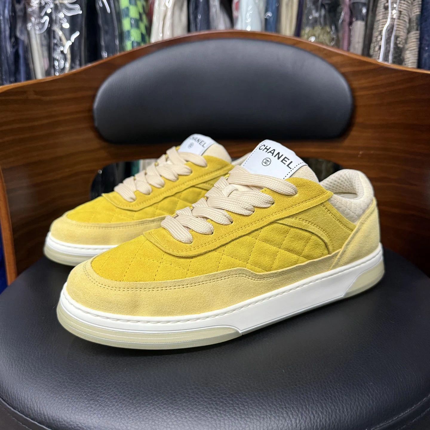 Chanel Chanel Quilted Yellow Suede Kicks Wmns 38 Mint Size US 7 / IT 37 - 1 Thumbnail