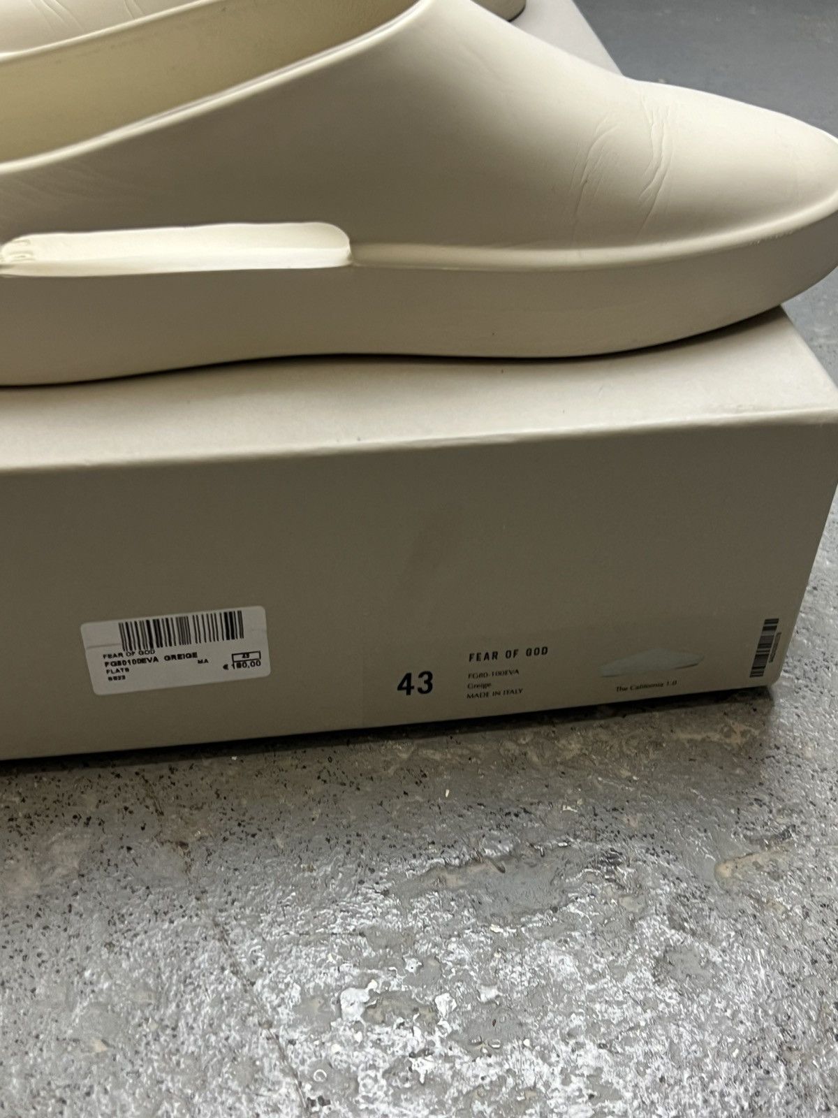 Fear of God Fear of God the California Greige Size US 10 / EU 43 - 6 Thumbnail
