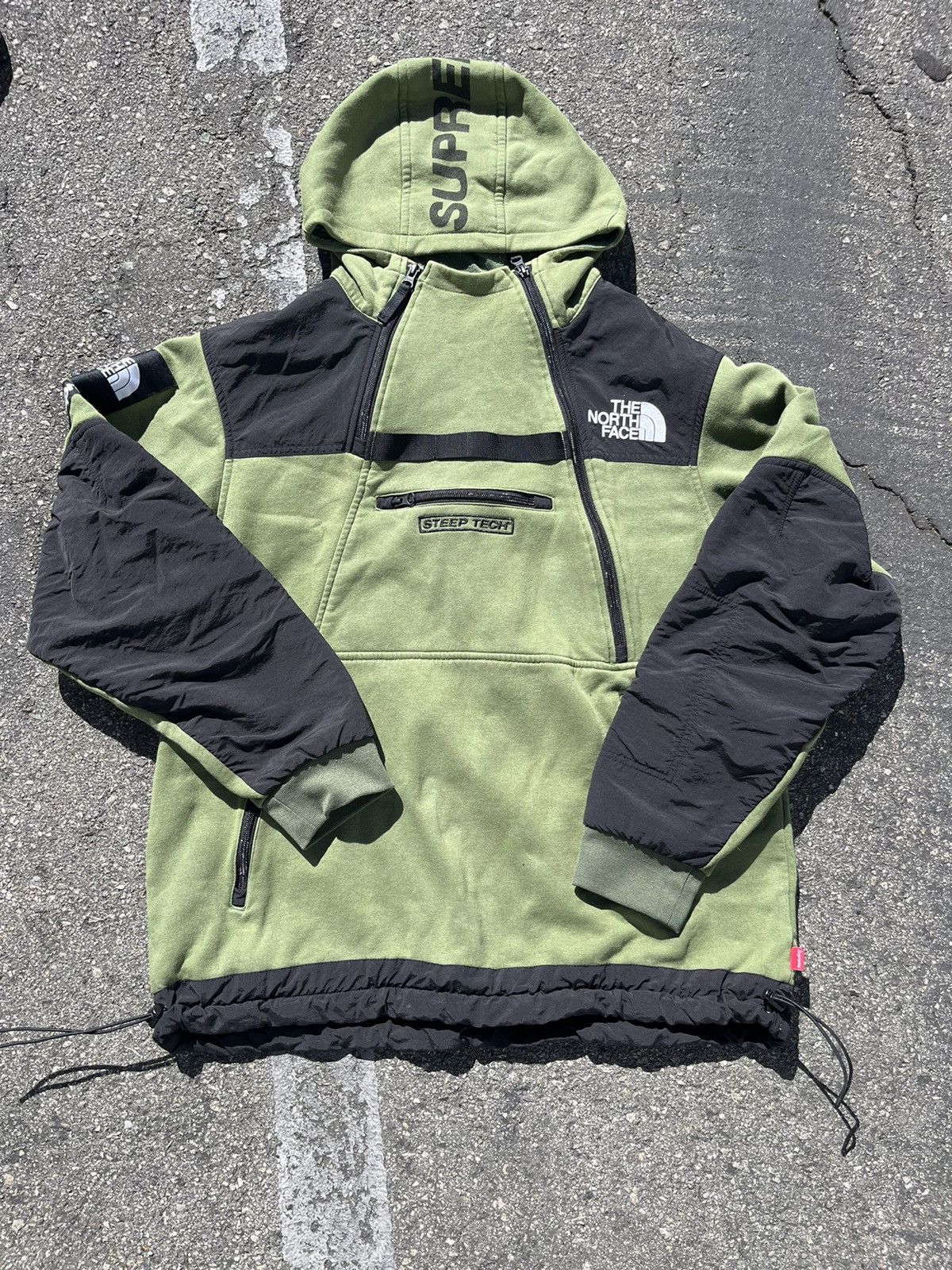 Supreme x the north face steep tech hooded jacket clearance