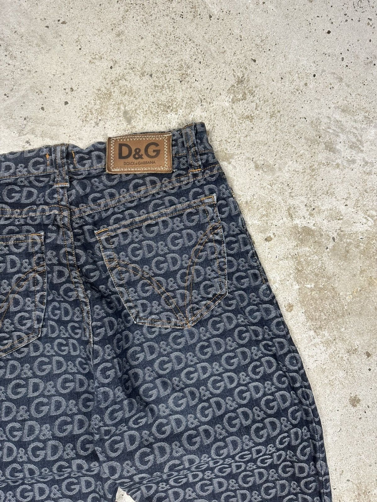 Dolce & Gabbana 2001 Dolce & Gabbana Monogram DG Jeans Denim Pants Size 29" - 18 Thumbnail