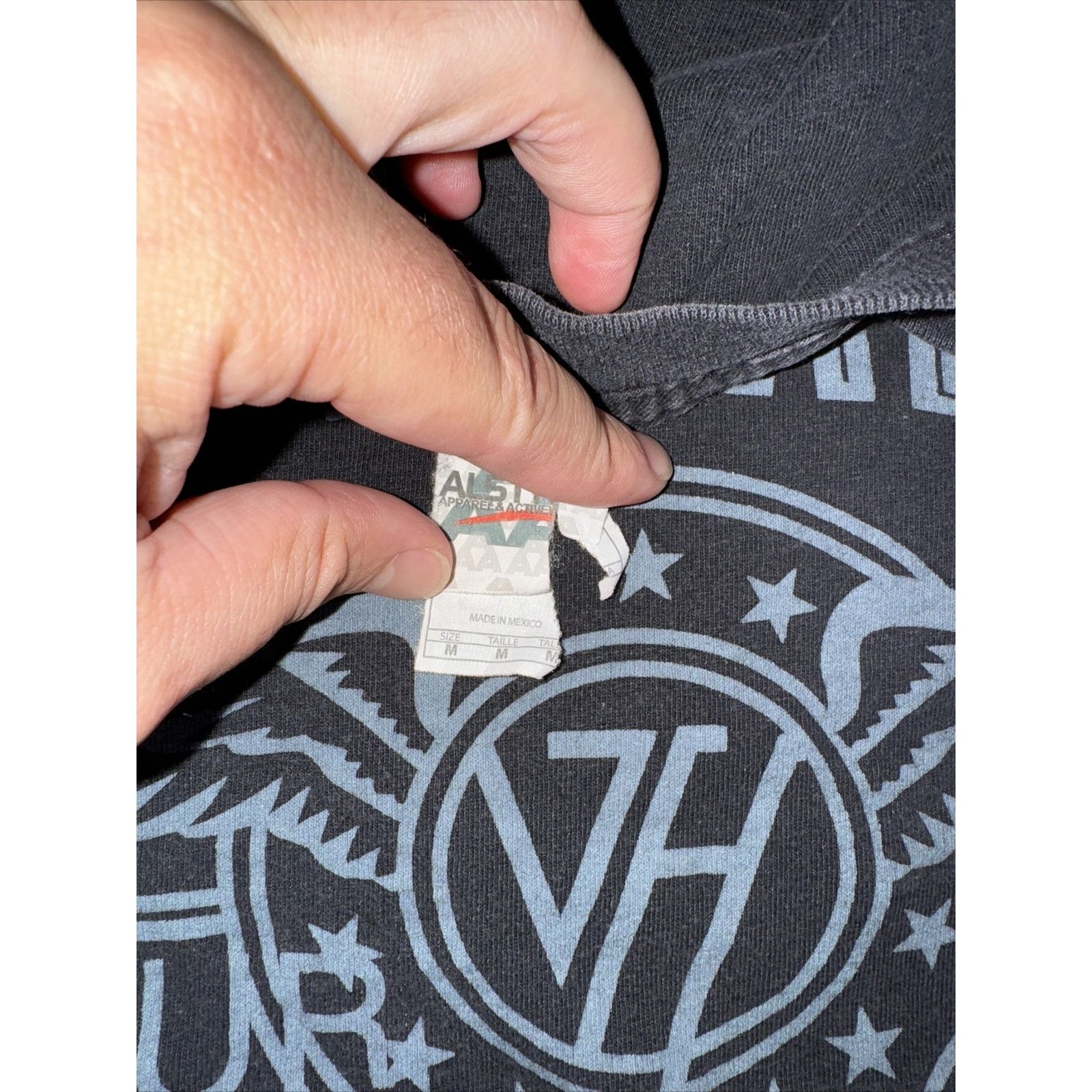 Band Tees × Vintage 2012 Van Halen Tour T-Shirt Black Medium 18x25 Size US M / EU 48-50 / 2 - 3 Thumbnail