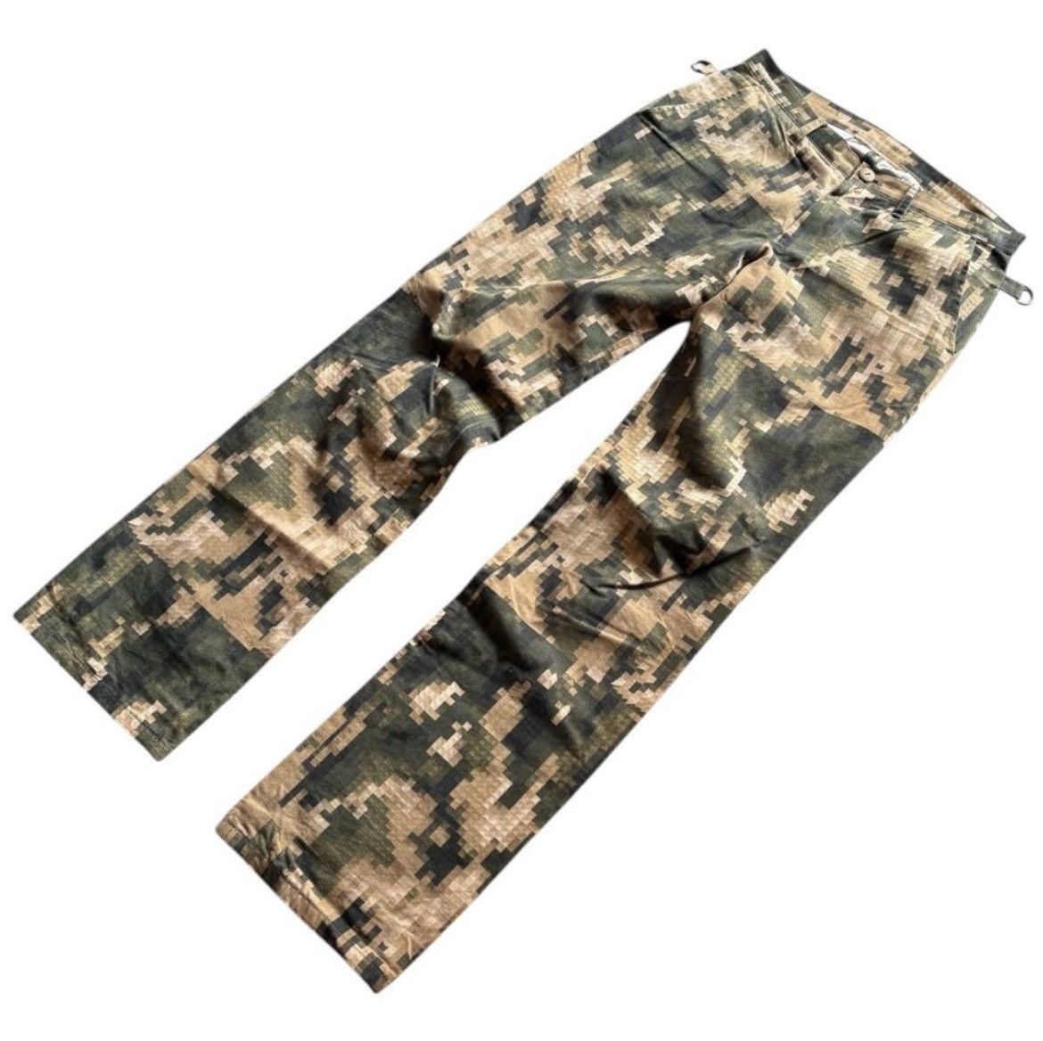 Beauty Beast Beauty:Beast camo pant Size US 31 - 4 Thumbnail