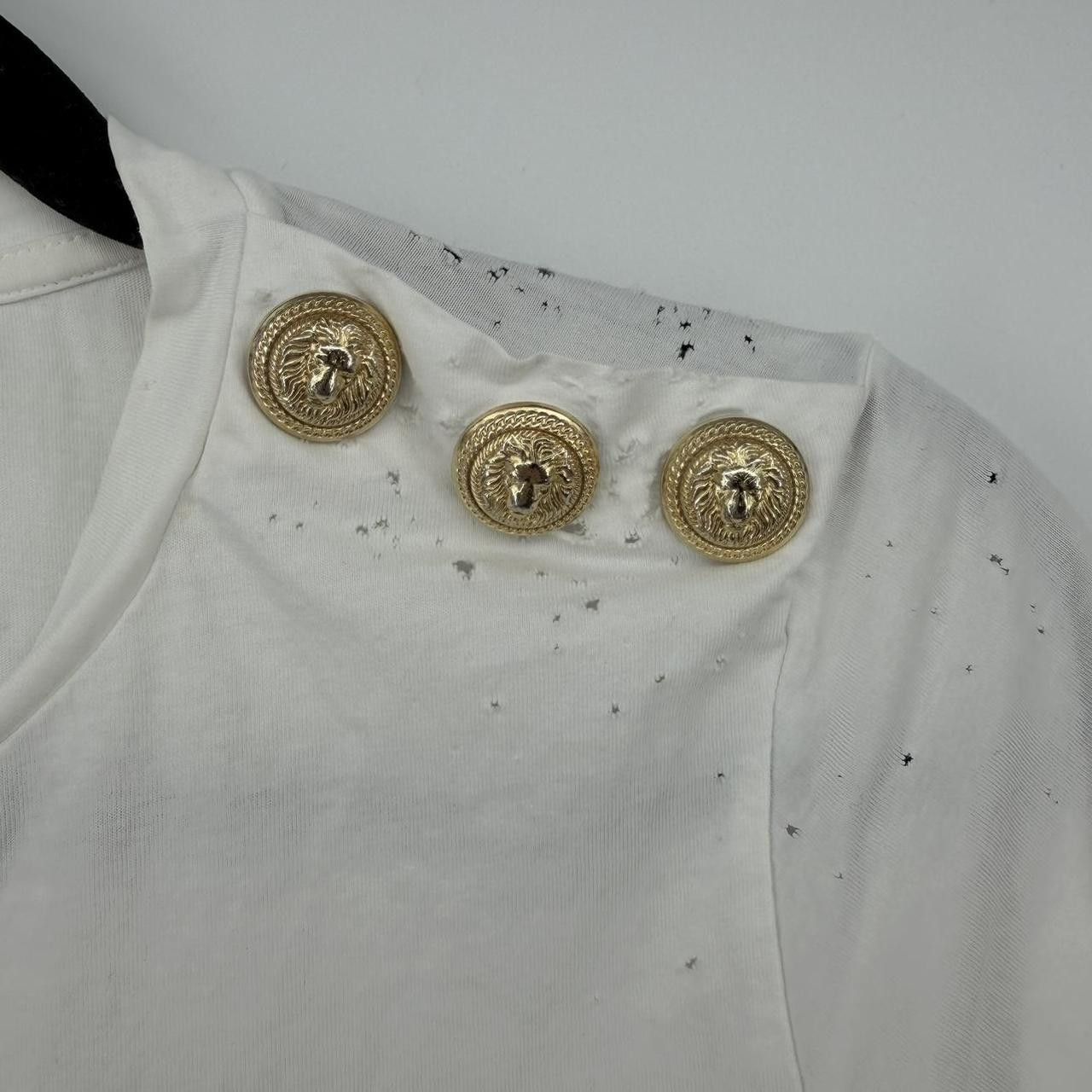 Balmain Authentic BALMAIN Paris Distressed Logo T-Shirt Size M / US 6-8 / IT 42-44 - 3 Thumbnail