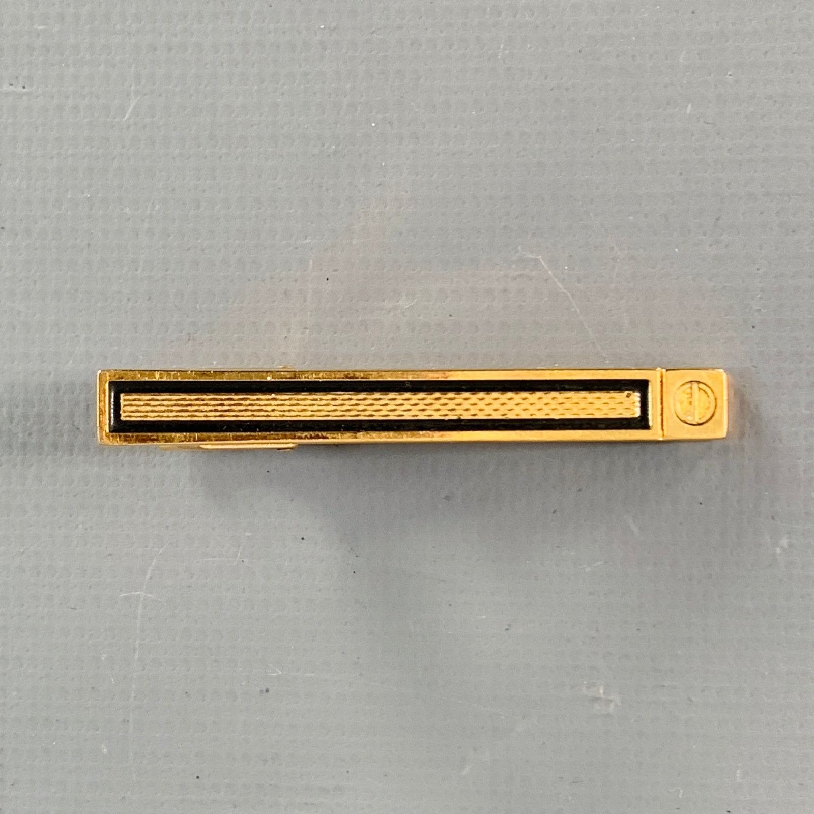 Alfred Dunhill DUNHILL One Size Gold Black Embossed Metal Tie Clip Size ONE SIZE - 1 Thumbnail