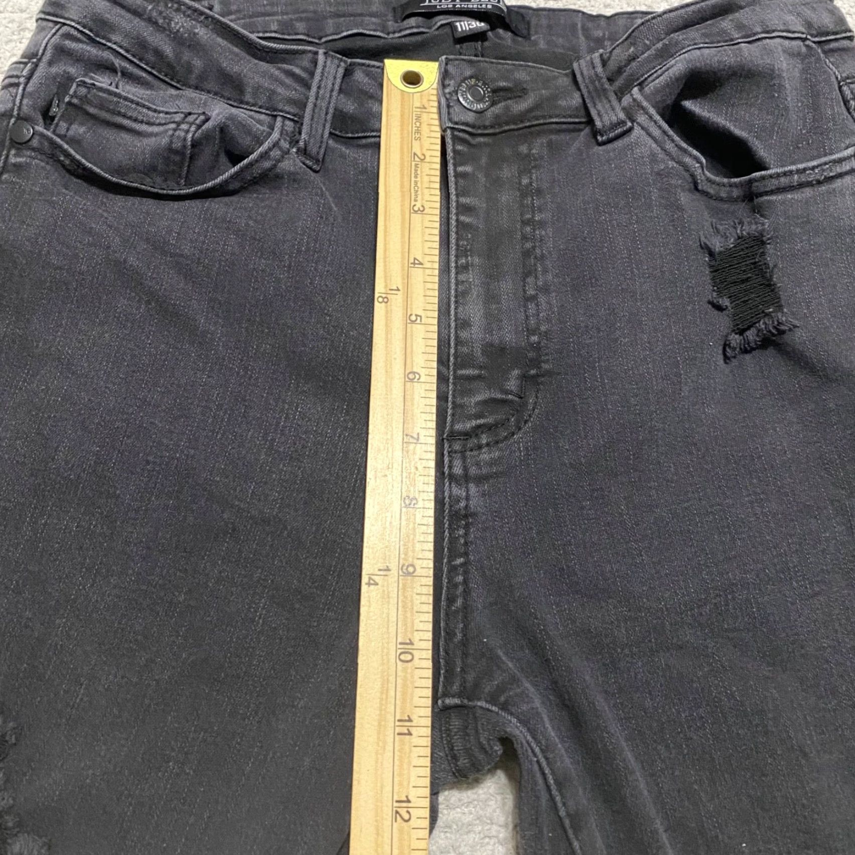 Vintage Judy Blue Jeans Womens 11 Gray Denim Medium Wash Skinny Leg High Rise Distressed Size 32" / US 10 / IT 46 - 7 Thumbnail