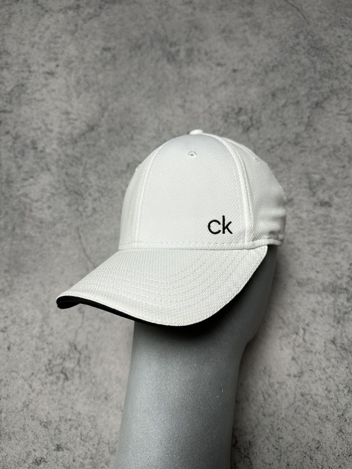 Calvin Klein Calvin Klein Golf White Cap Size ONE SIZE - 3 Thumbnail