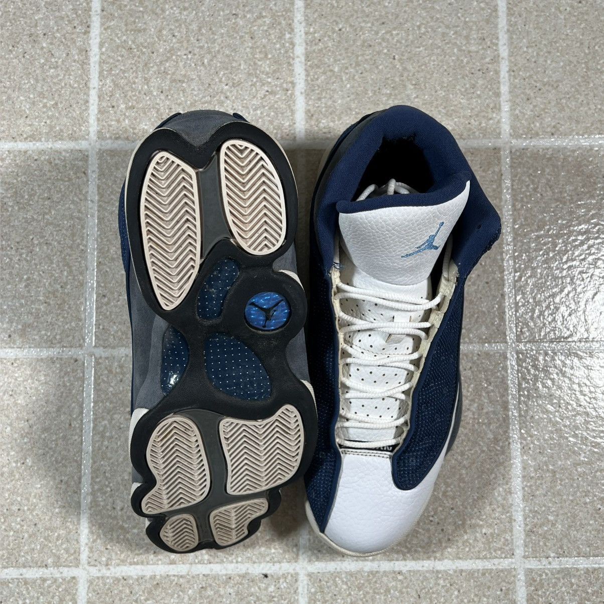 Jordan Brand Jordan Air Jordan 13 Retro Flint 2020 Navy White Grey Size US 9.5 / EU 42-43 - 5 Thumbnail