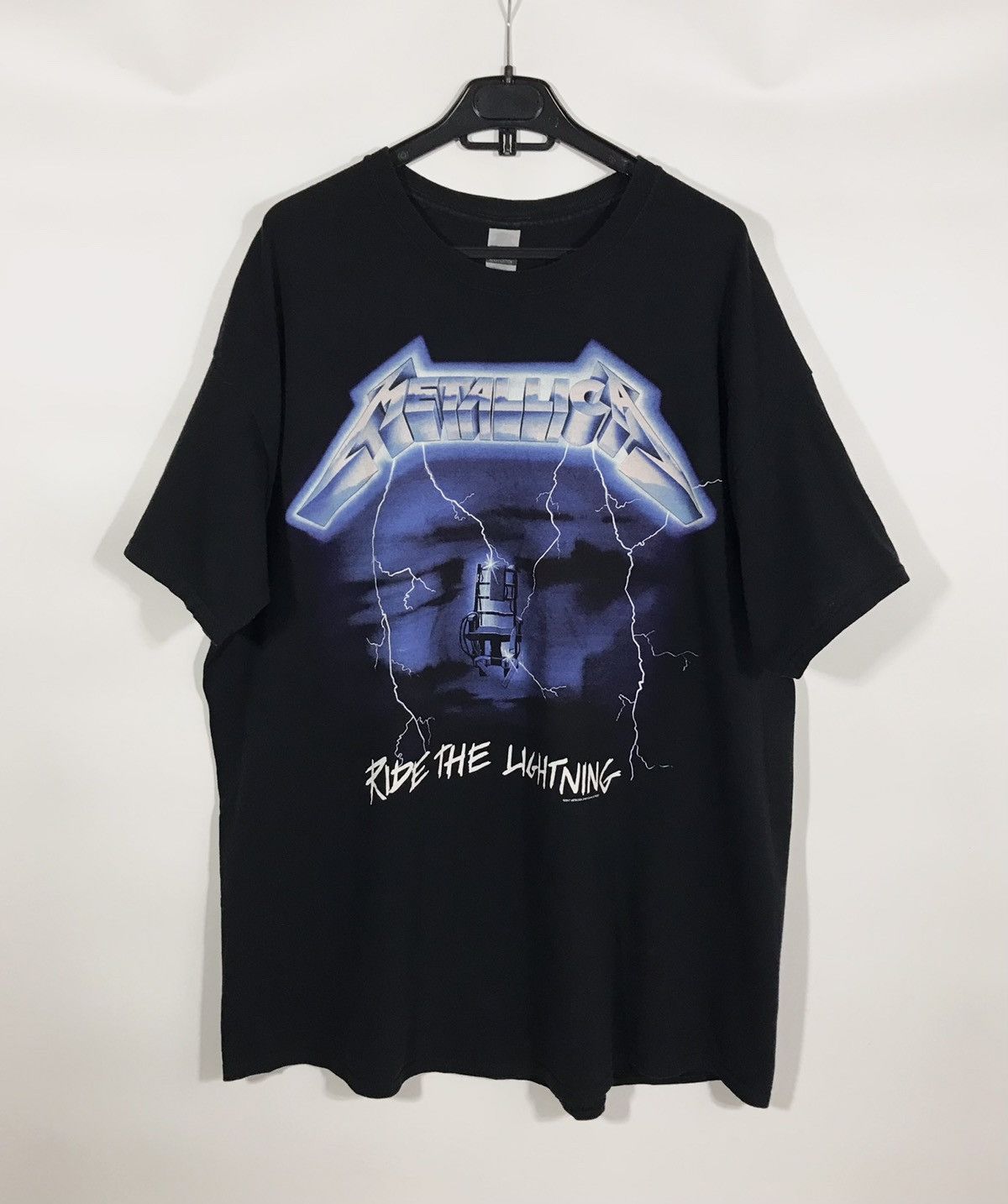 Band Tees Metallica Ride The Lightning 2017 T-Shirt Sz 2XL Size US XXL / EU 58 / 5 - 1 Thumbnail