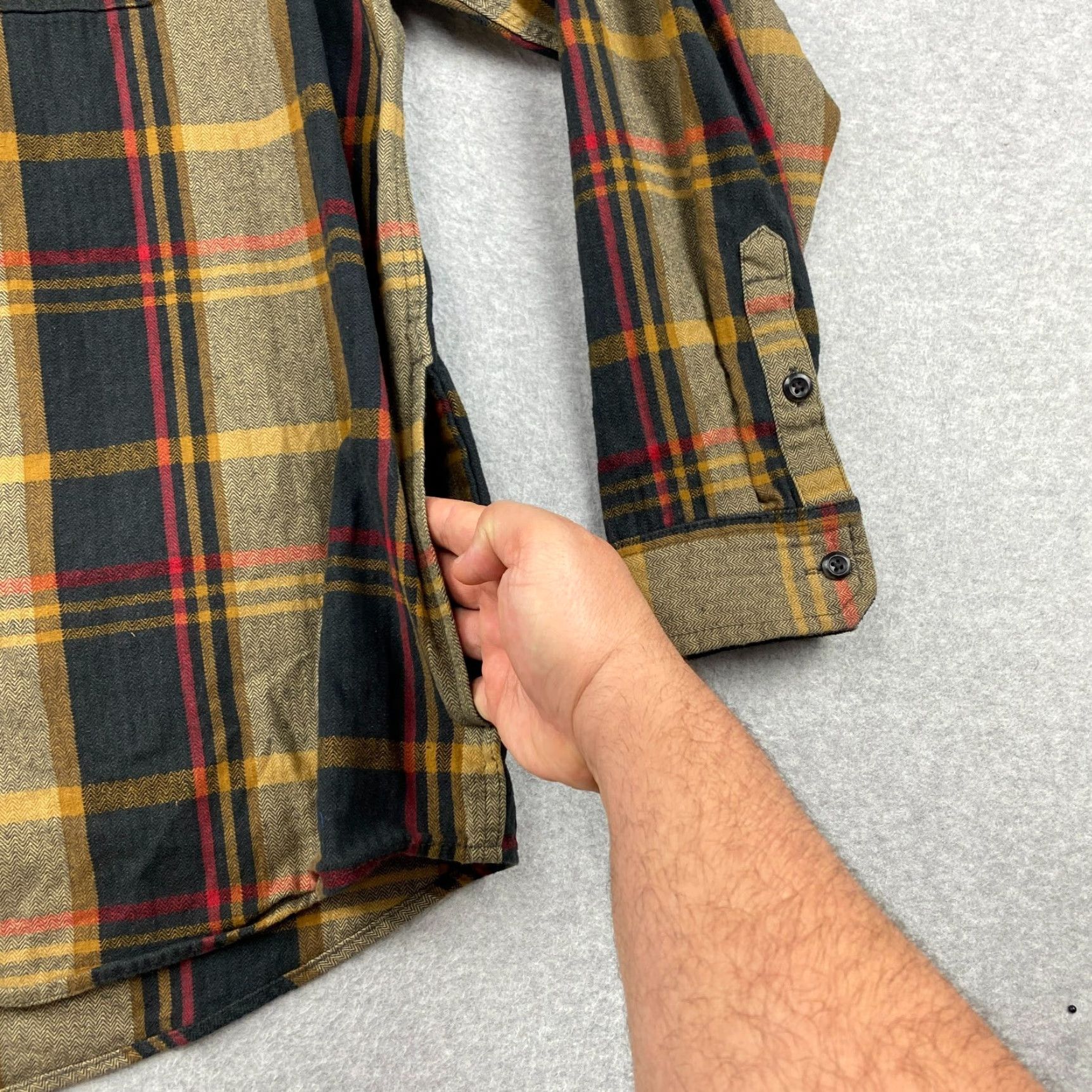 Orvis Orvis Big Bear Flannel Shirt Mens 2XL Plaid Heavyweight Long Sleeve Pockets Multicolor Button-Up Casual Outdoor Regular Fit Logo Climate: All Seasons Size US XXL / EU 58 / 5 - 4 Thumbnail
