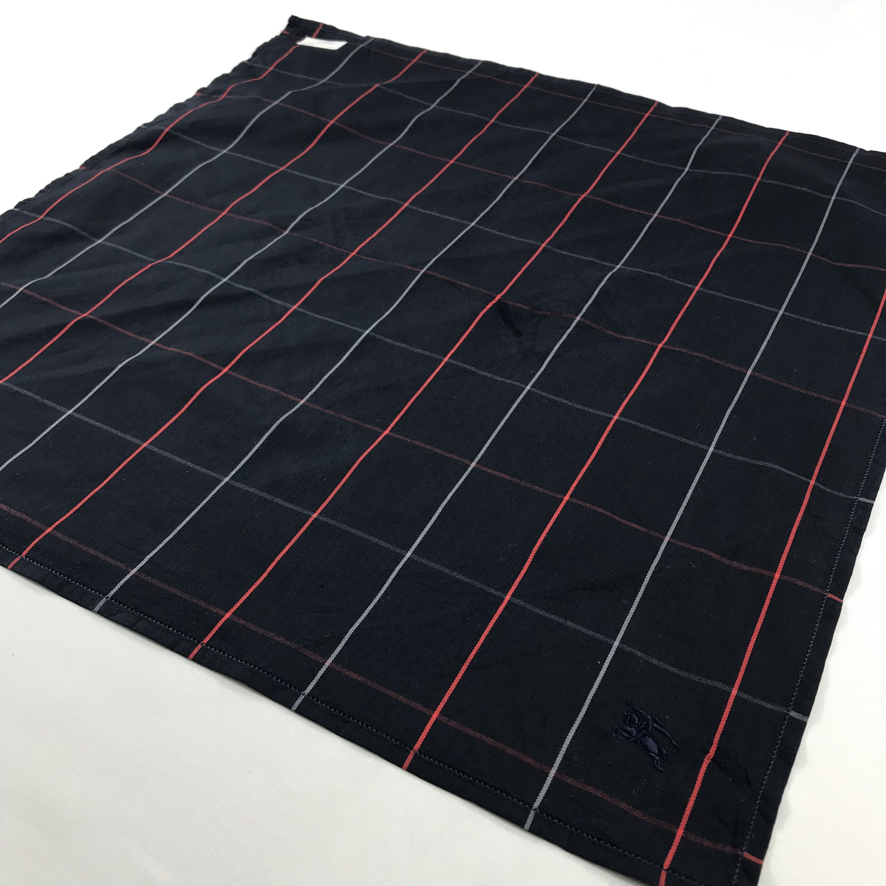 Burberry × Vintage Burberry Bandana / Handkerchief / Neckerchief - S2564 Size ONE SIZE - 2 Thumbnail