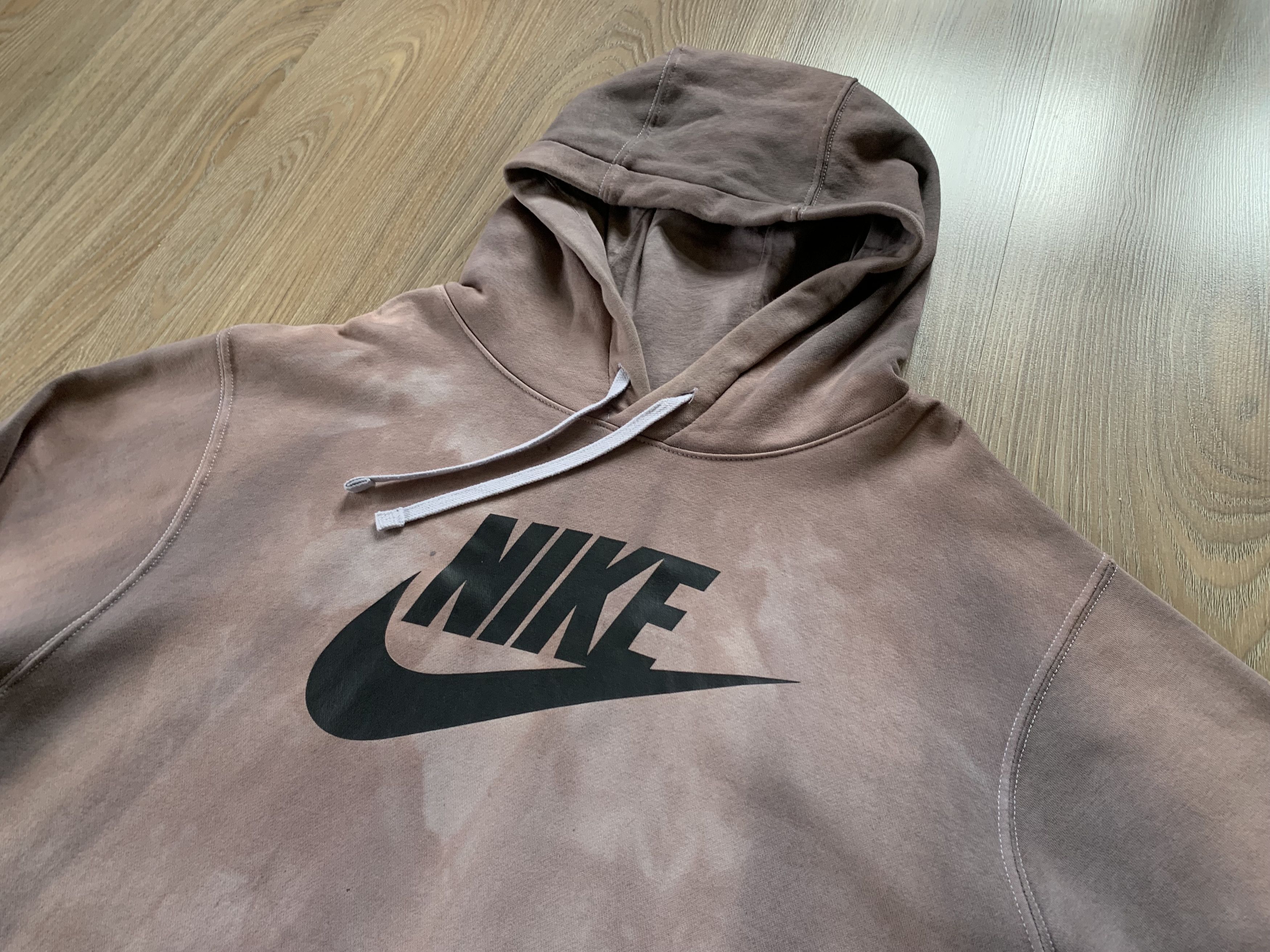 Nike Nike Centr Logo Cotton Tie Dye Hoodie Size US XL / EU 56 / 4 - 4 Thumbnail