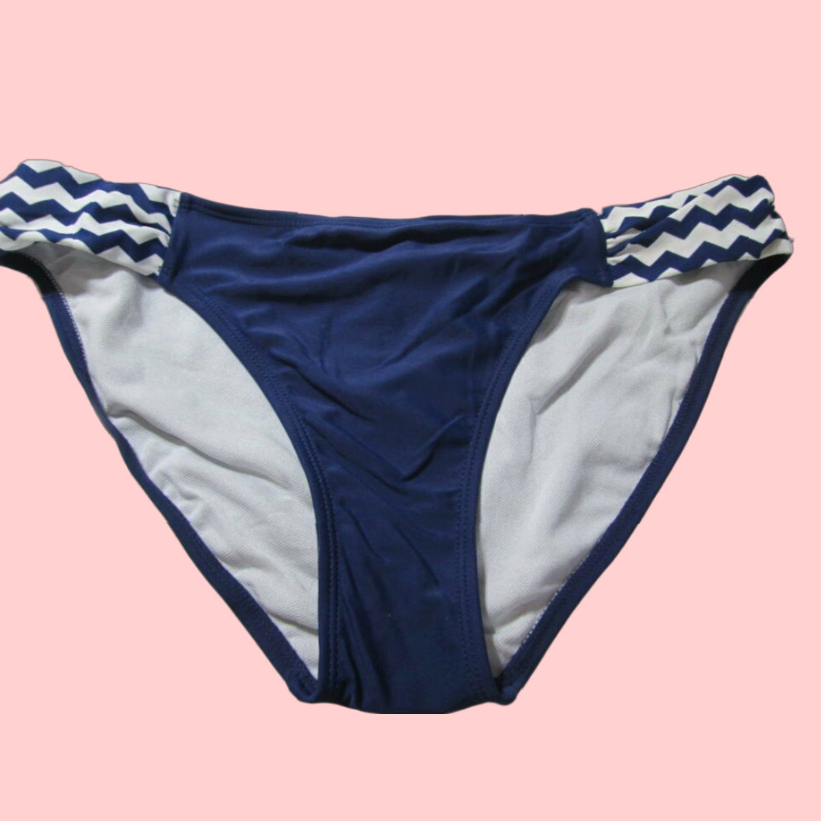 Vintage Xhilaration Womens Large Navy Hipster Bikini Bottom Ruched Side Swimwear (Size 36)