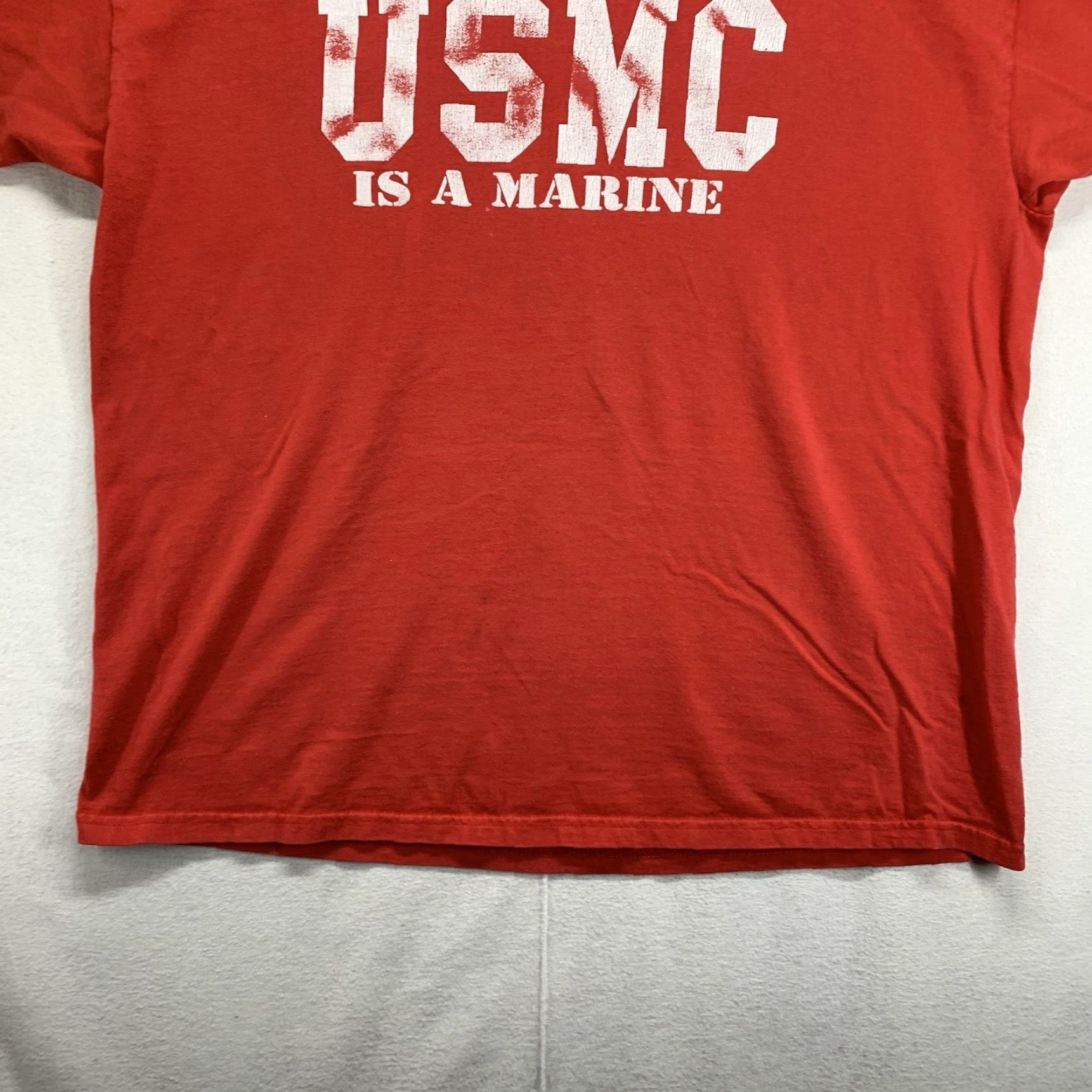 Gildan VINTAGE Gildan USMC T-Shirt Mens Size XL Cotton Red Graphic Marine US 1st Recruit Battalion Size US XL / EU 56 / 4 - 7 Thumbnail