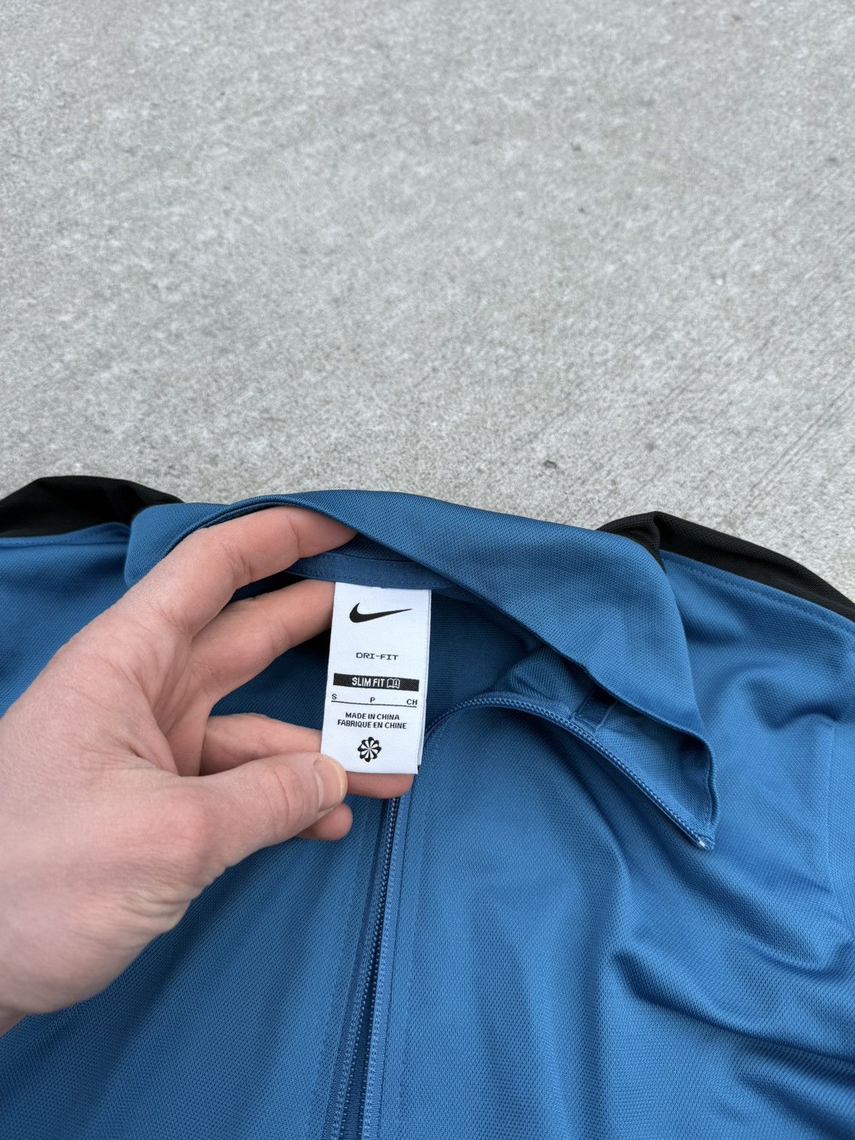 Other Nike Y2K streetwear / sportswear zip jacket Size US S / EU 44-46 / 1 - 7 Thumbnail