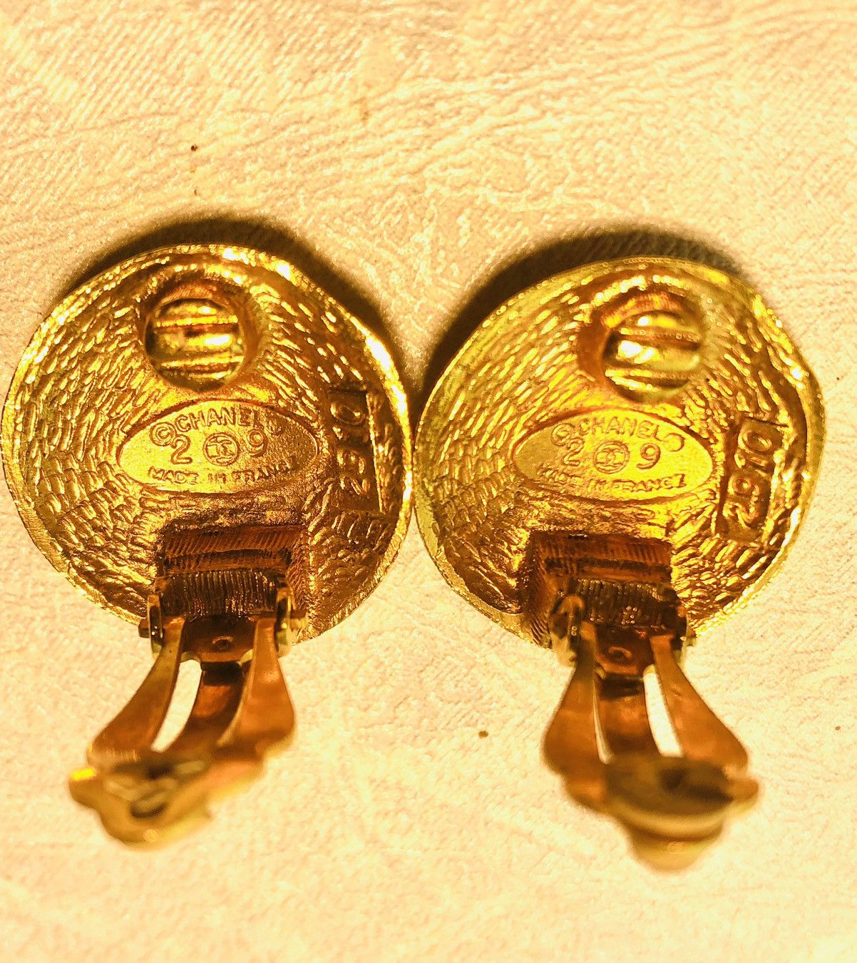 Chanel Chanel earing coco mark clip on gold comet numeral 29 Size ONE SIZE - 5 Thumbnail