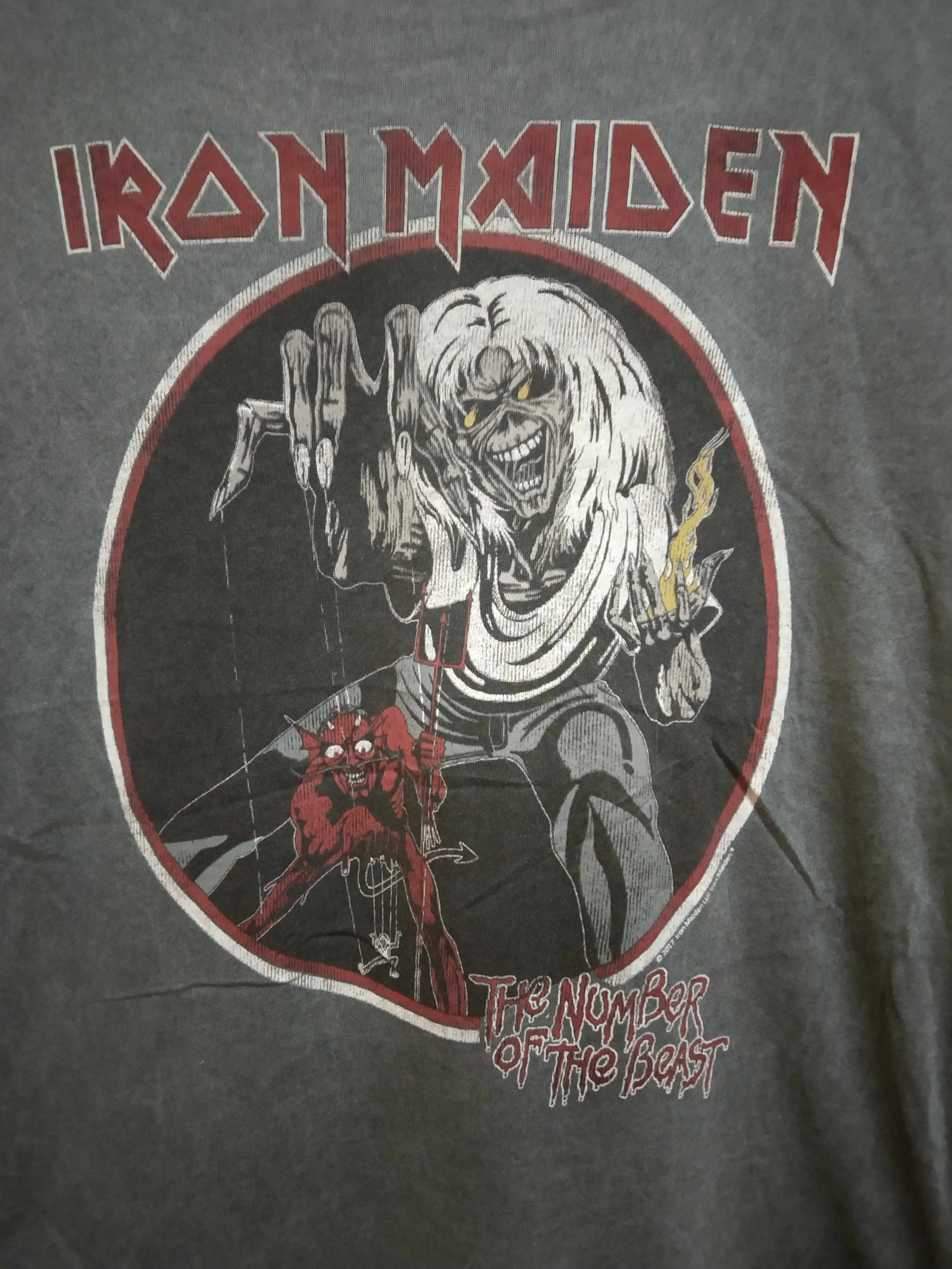 Iron Maiden × Vintage Iron Maiden The Number Of The Beast Shirt Size US M / EU 48-50 / 2 - 3 Thumbnail