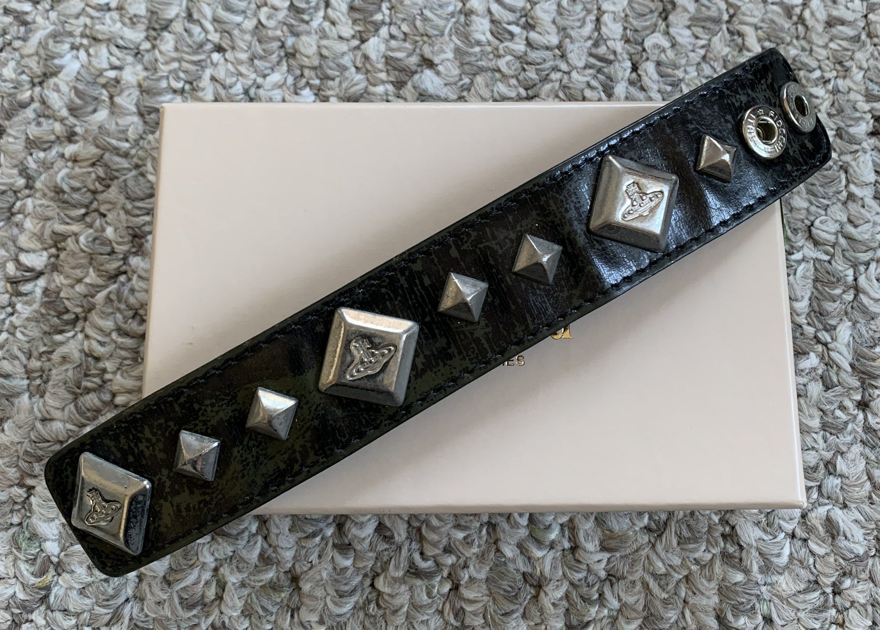 image of Vivienne Westwood Vivenne Westwood Studded Leather Orb Bracelet in Black, Men's