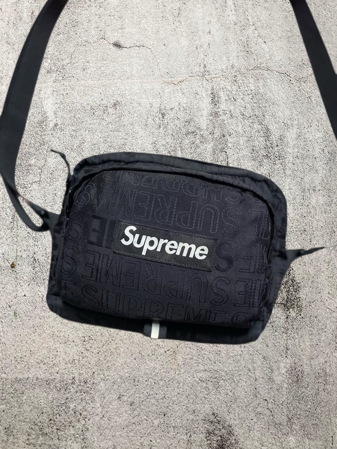 Supreme SS 2019 Supreme Shoulder Messenger Bag Black Size ONE SIZE - 1 Thumbnail