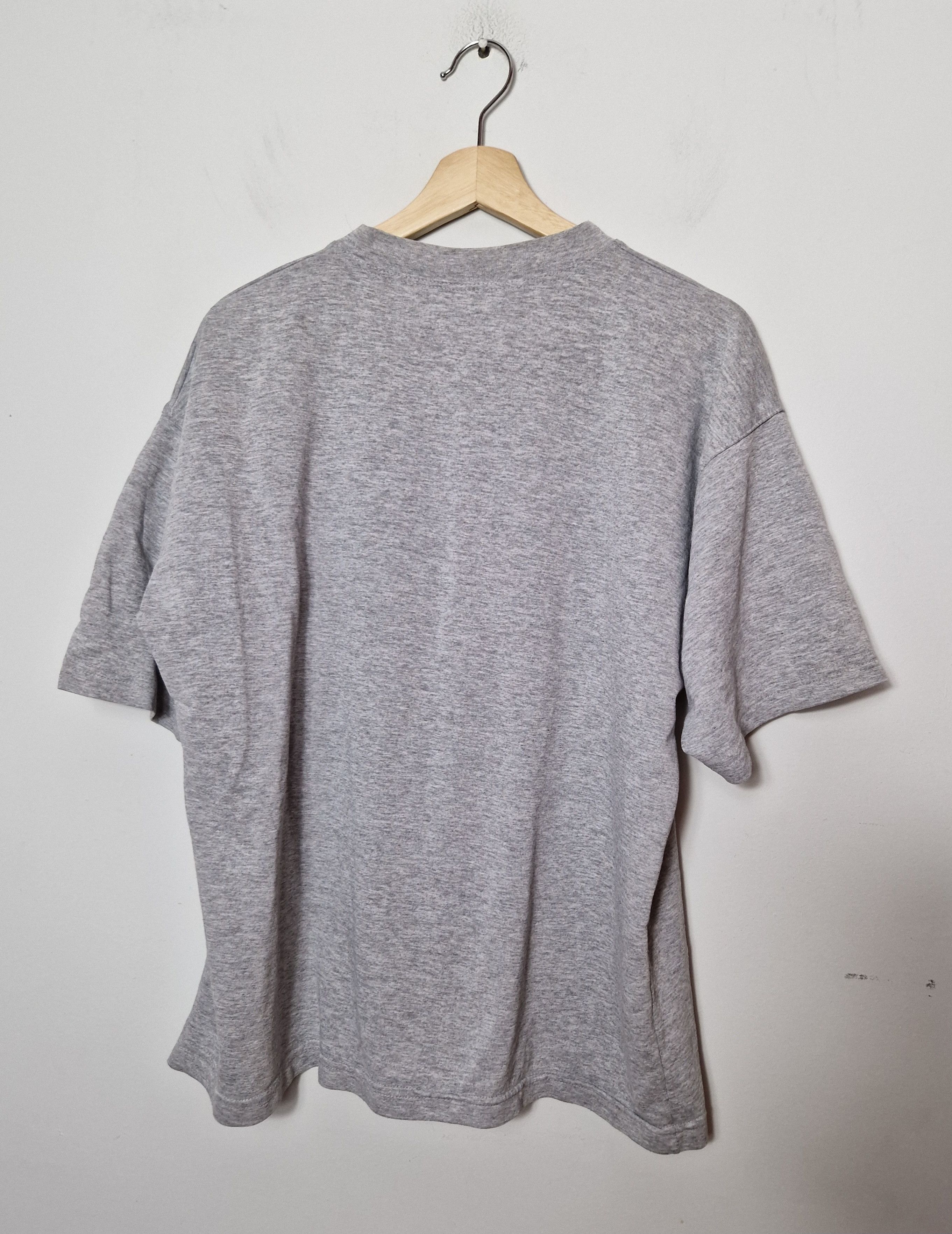 Nike Nike spellout box logo vintage 90s tee Size US L / EU 52-54 / 3 - 6 Thumbnail