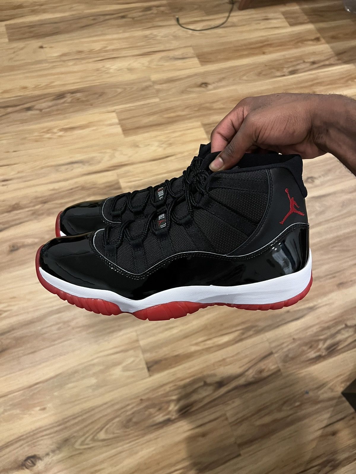 Jordan Brand Jordan 11 Retro Playoffs Bred (2019) Size US 11.5 / EU 44-45 - 2 Thumbnail