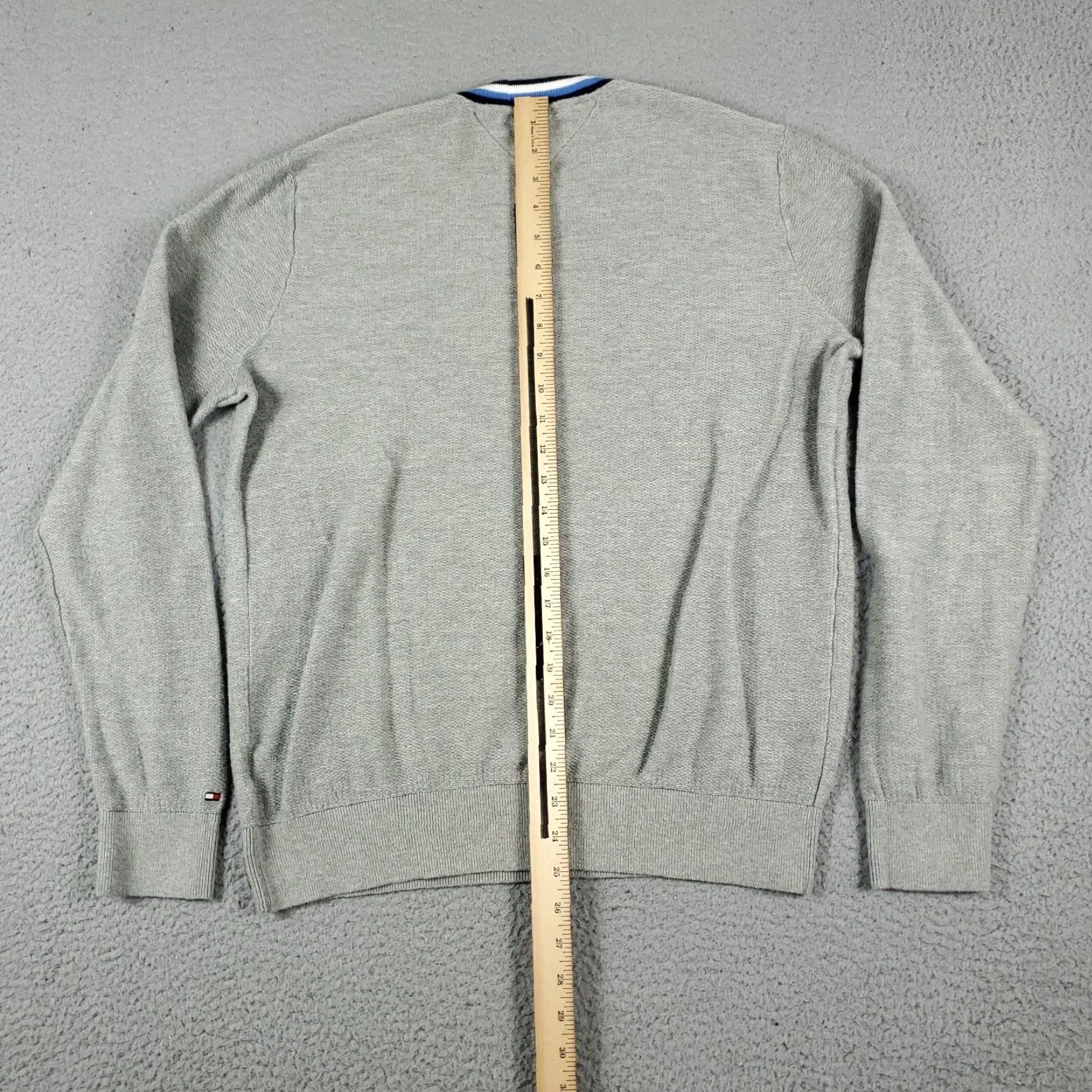Tommy Hilfiger Tommy Hilfiger Mens Gray Long Sleeve Pullover Sweater Shirt Large Size US L / EU 52-54 / 3 - 6 Thumbnail